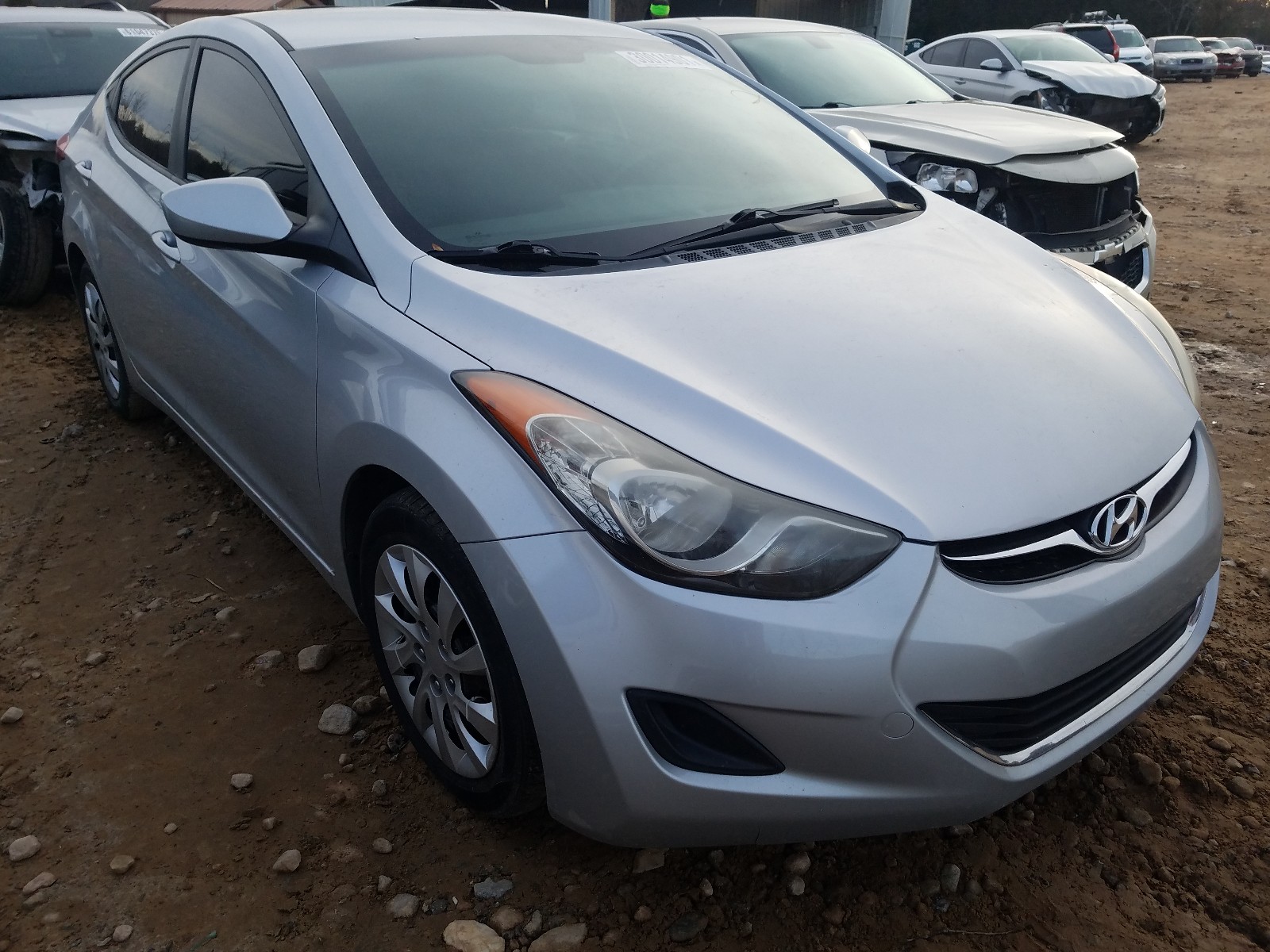 HYUNDAI ELANTRA GL 2011 5npdh4ae0bh038331