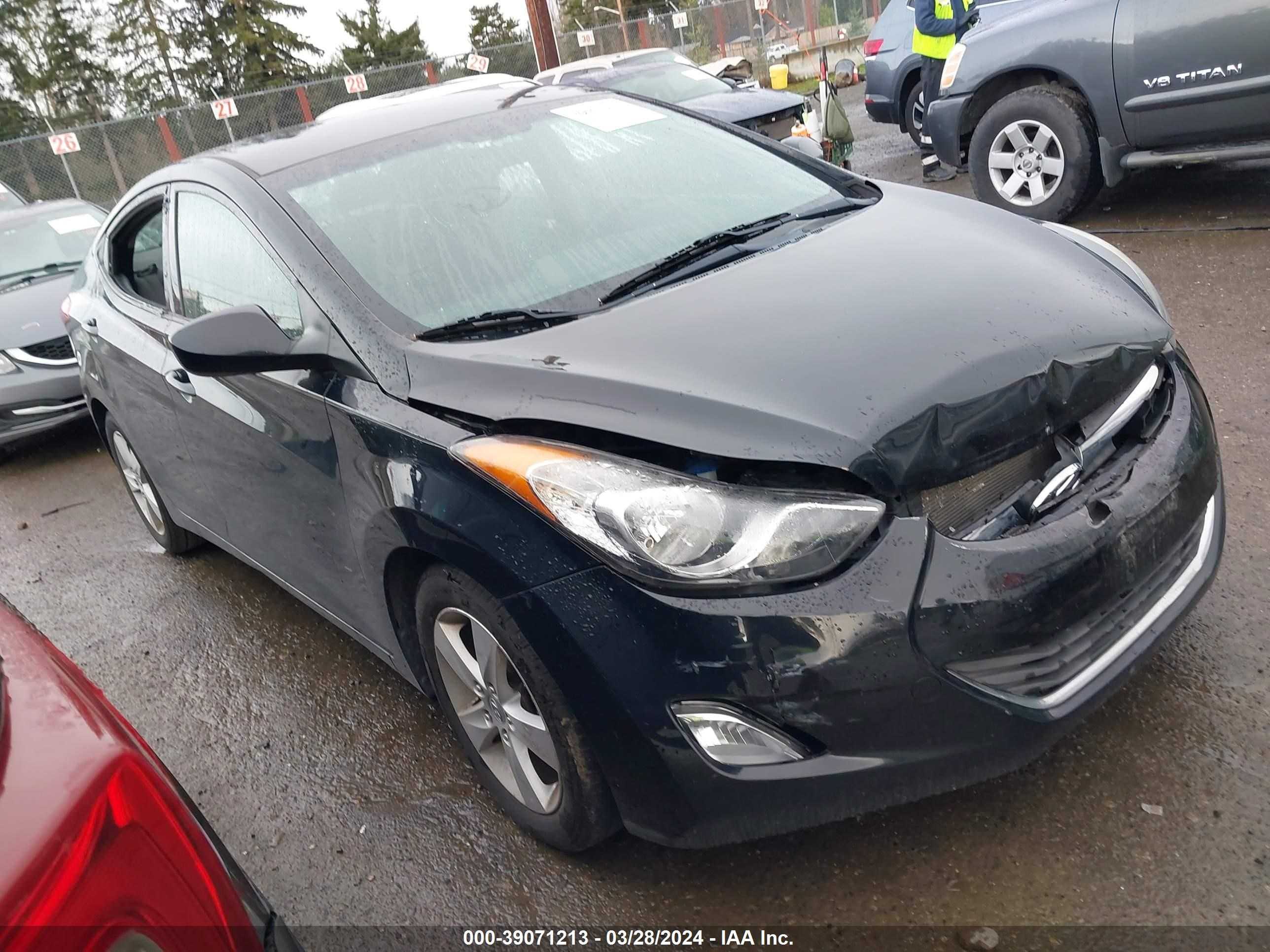 HYUNDAI ELANTRA 2013 5npdh4ae0dh323887