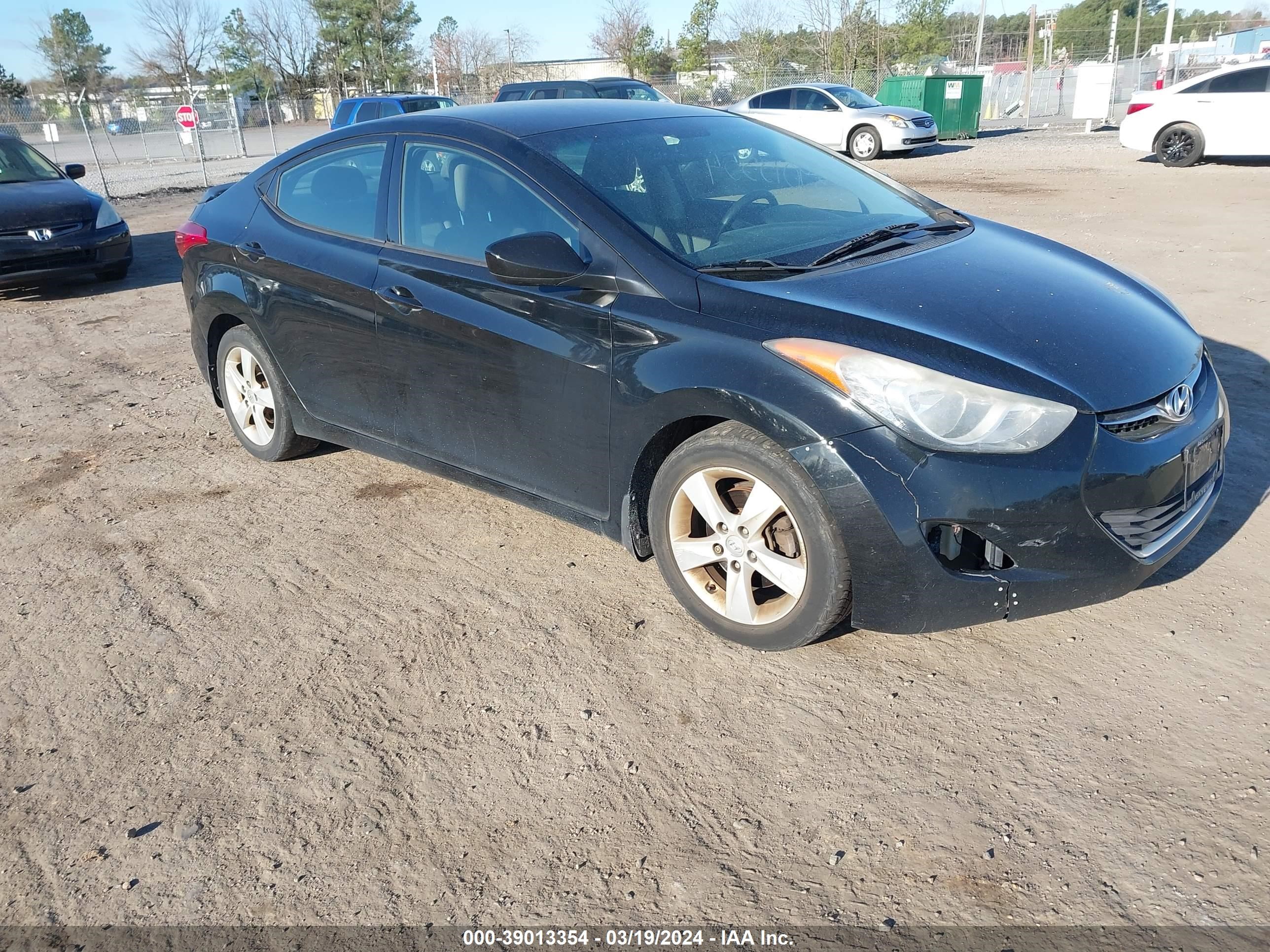 HYUNDAI ELANTRA 2013 5npdh4ae0dh341905