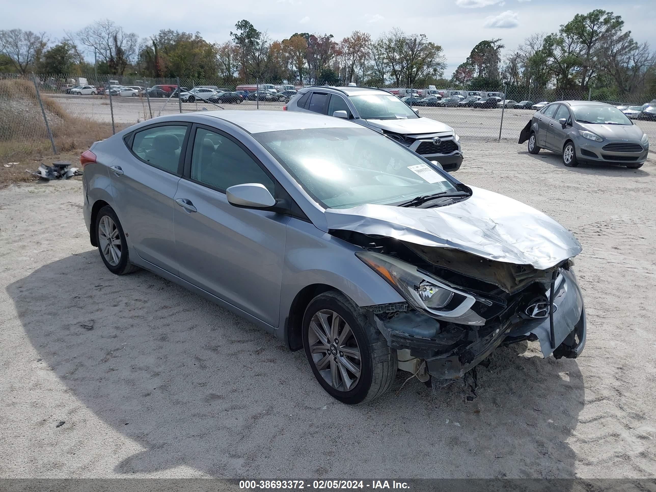 HYUNDAI ELANTRA 2015 5npdh4ae0fh602971