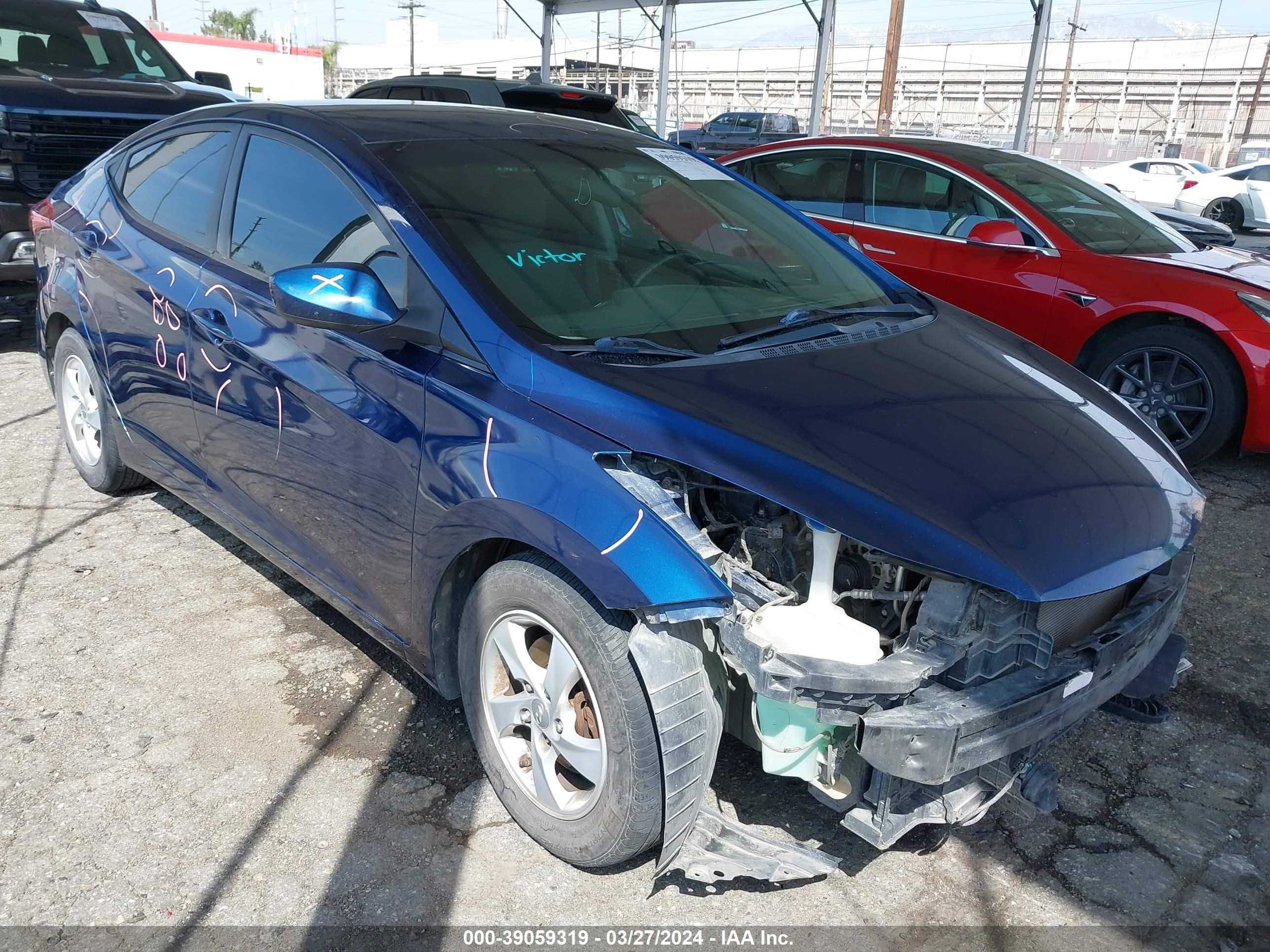 HYUNDAI ELANTRA 2015 5npdh4ae0fh621973