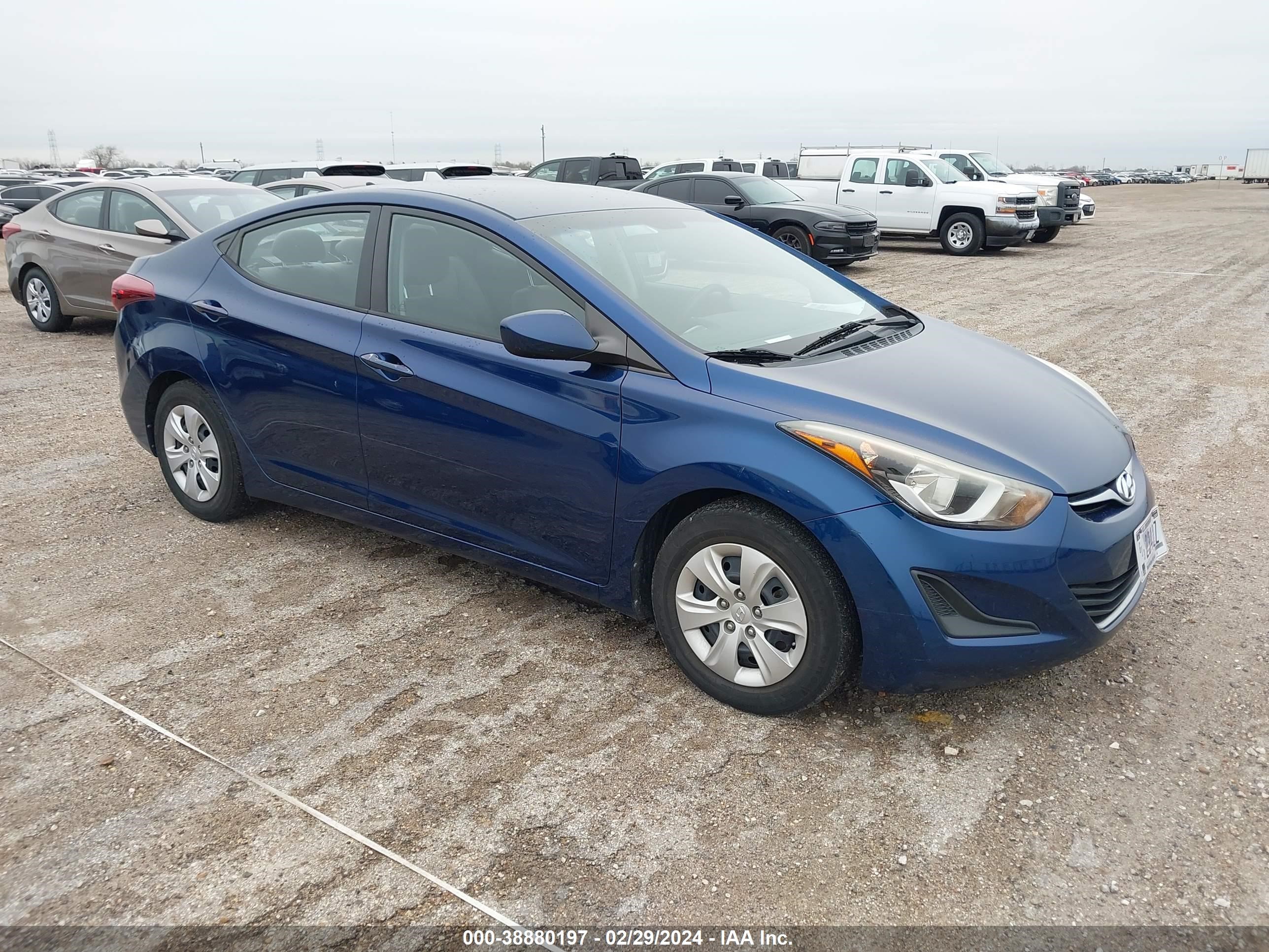 HYUNDAI ELANTRA SE 2016 5npdh4ae0gh682614