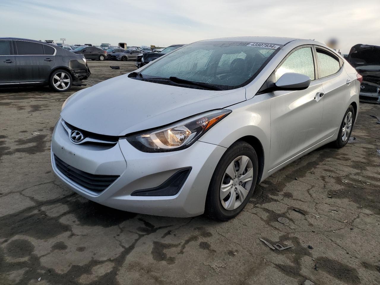 HYUNDAI ELANTRA 2016 5npdh4ae0gh703400