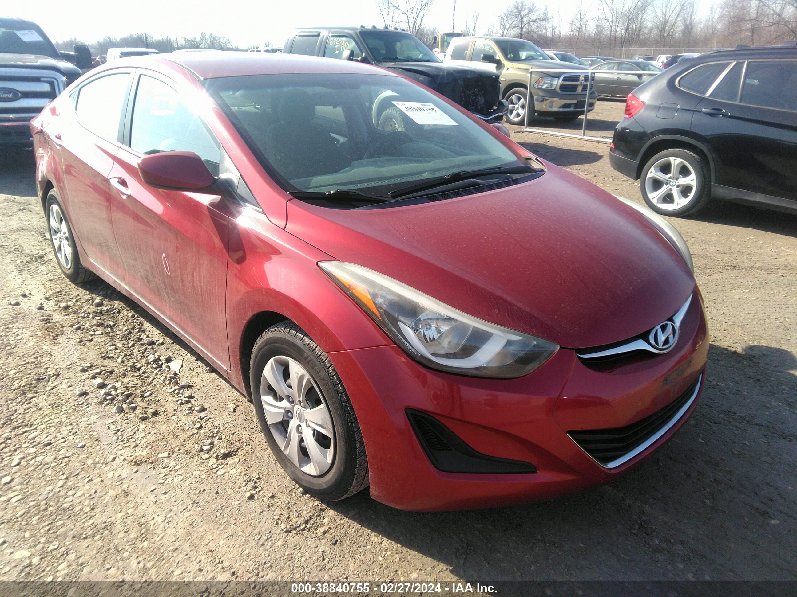 HYUNDAI ELANTRA 2016 5npdh4ae0gh726630