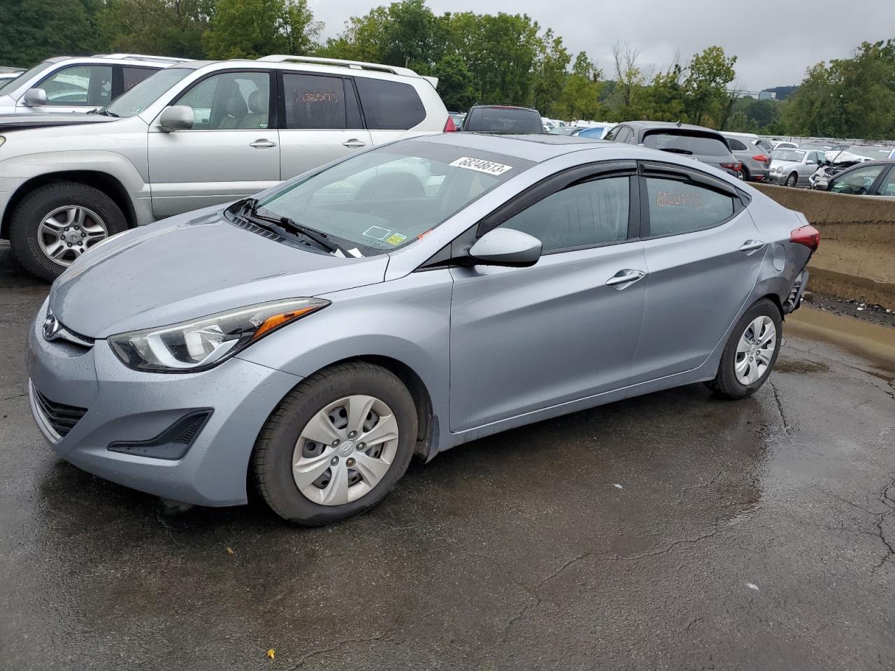 HYUNDAI ELANTRA 2016 5npdh4ae1gh760365