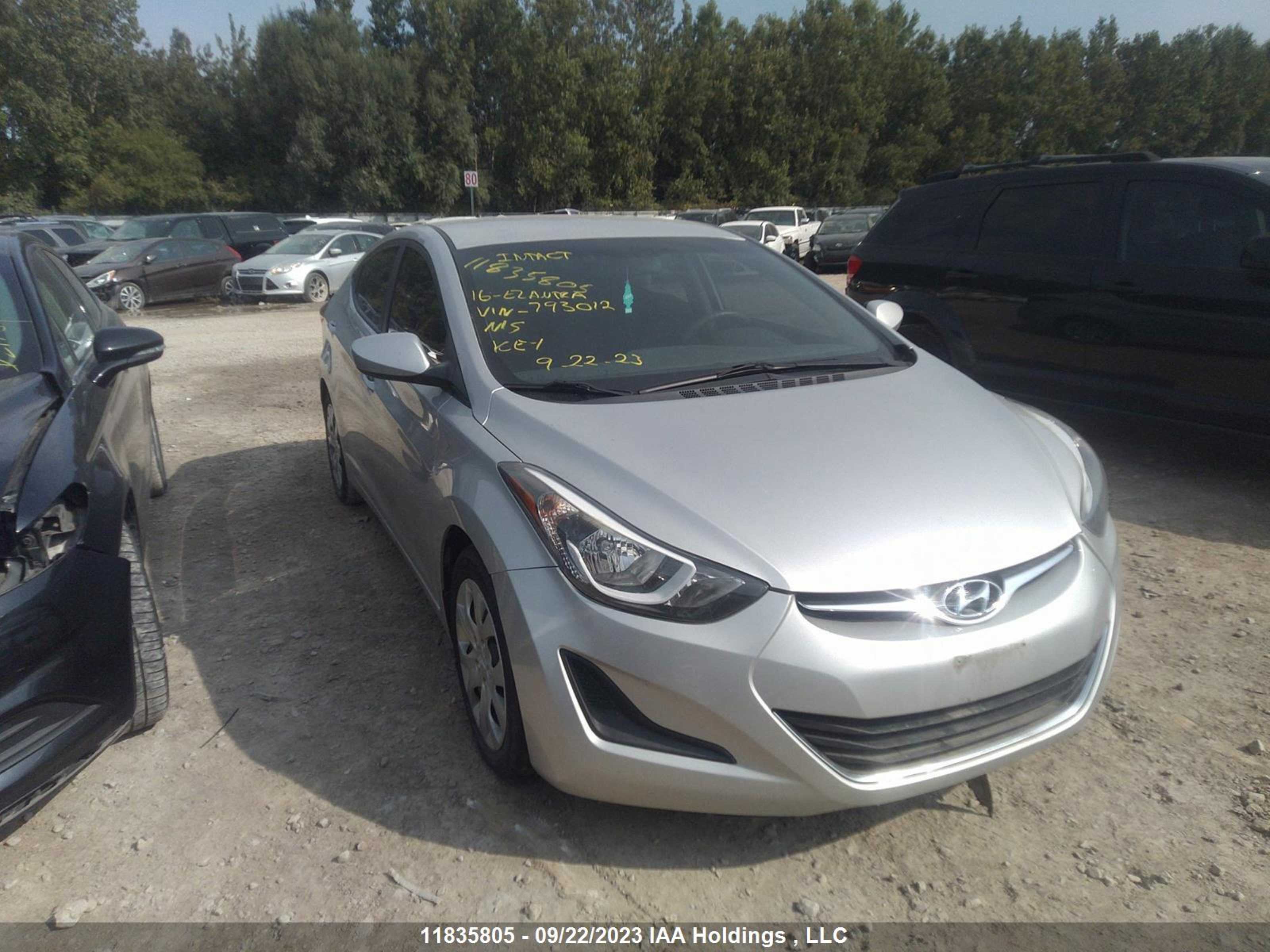 HYUNDAI ELANTRA 2016 5npdh4ae1gh793012