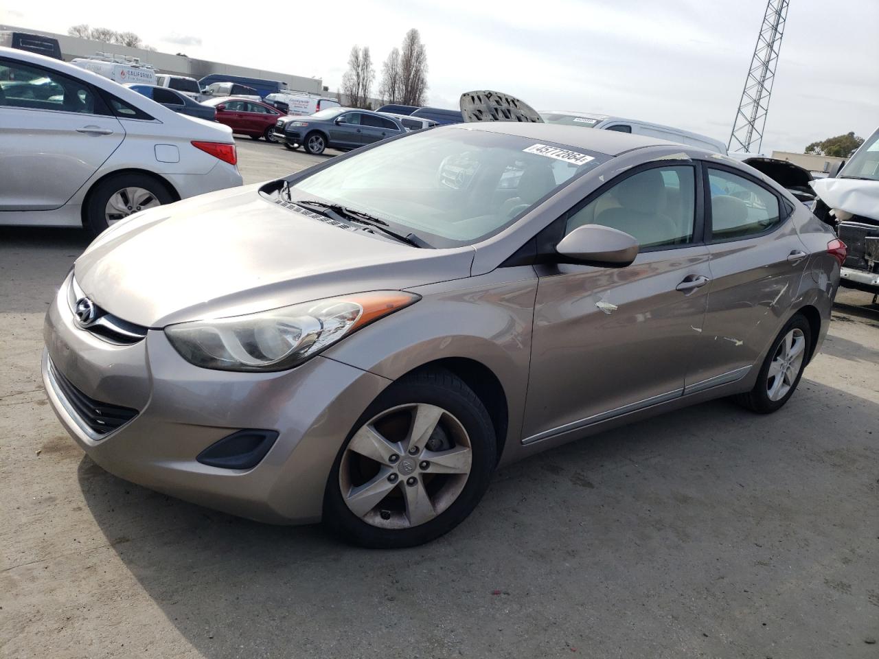 HYUNDAI ELANTRA 2011 5npdh4ae2bh015472