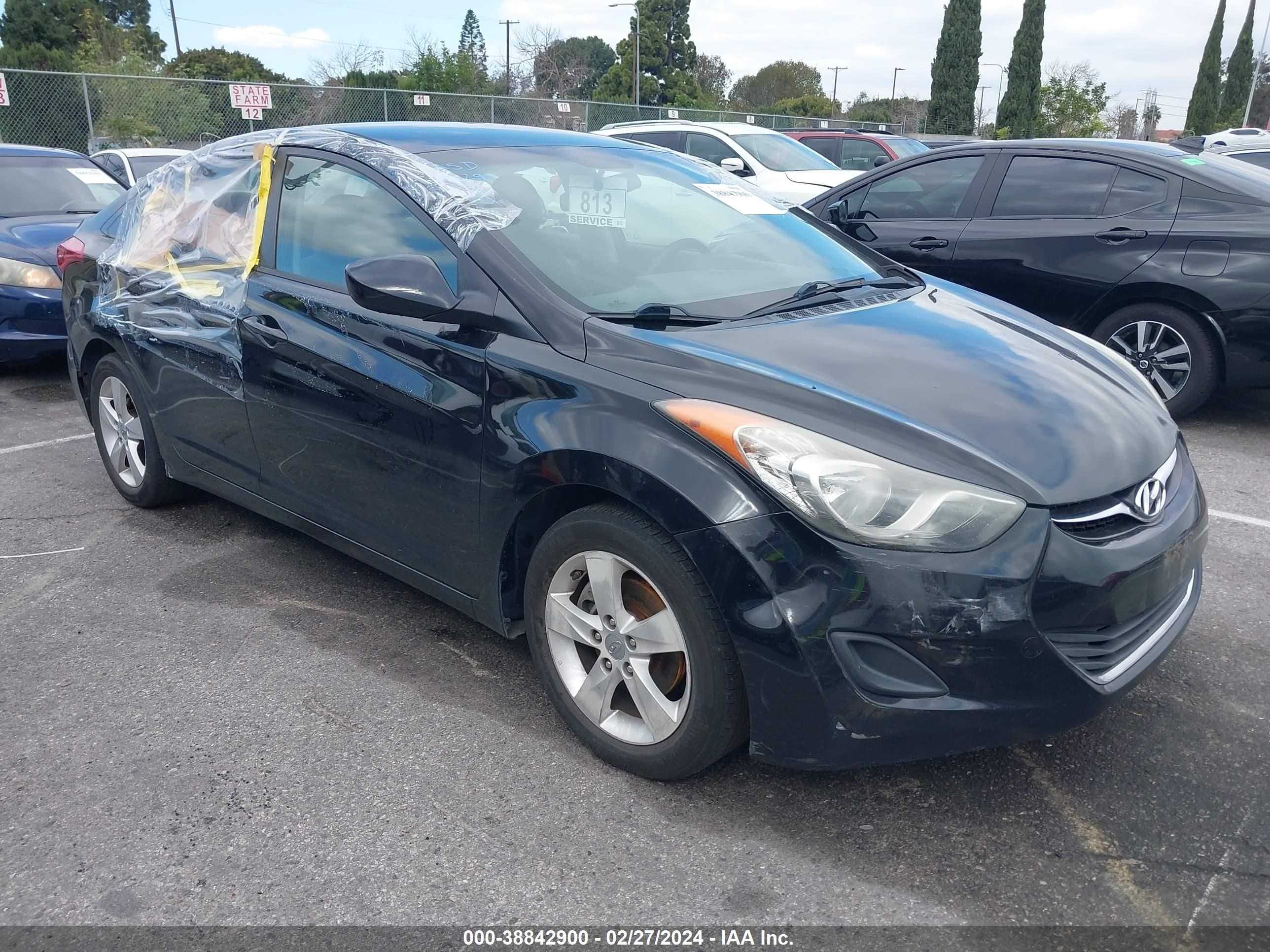 HYUNDAI ELANTRA 2011 5npdh4ae2bh056037