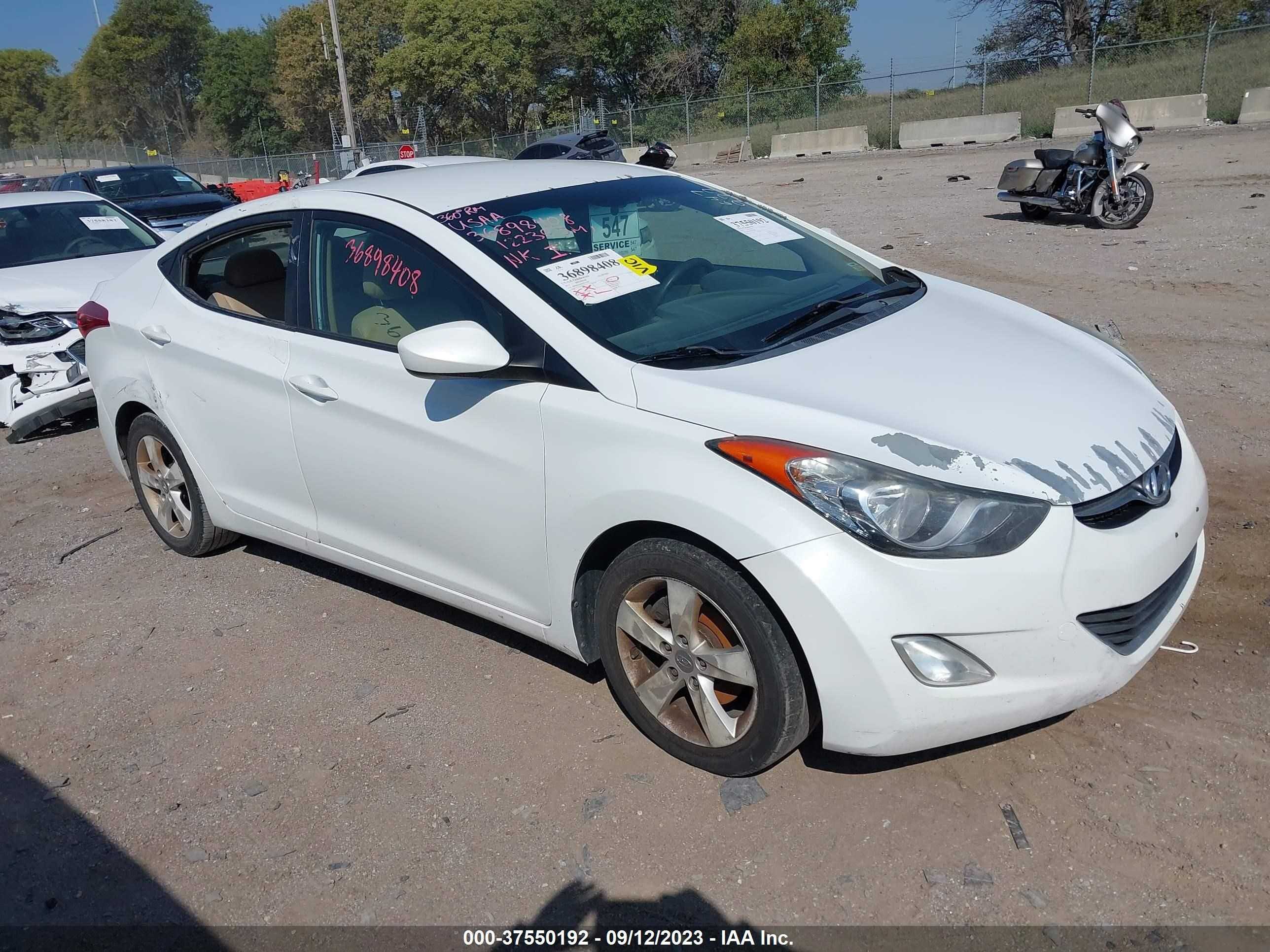 HYUNDAI ELANTRA 2012 5npdh4ae2ch111409