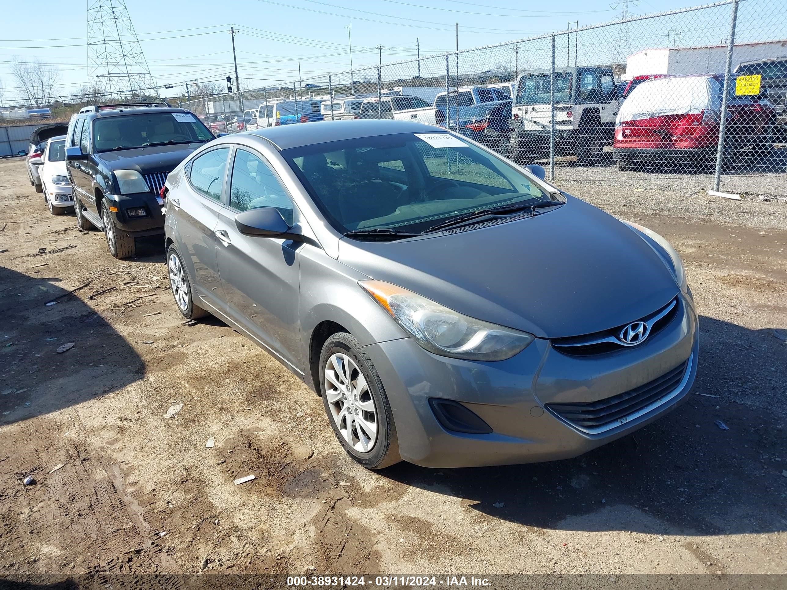 HYUNDAI ELANTRA 2013 5npdh4ae2dh164810