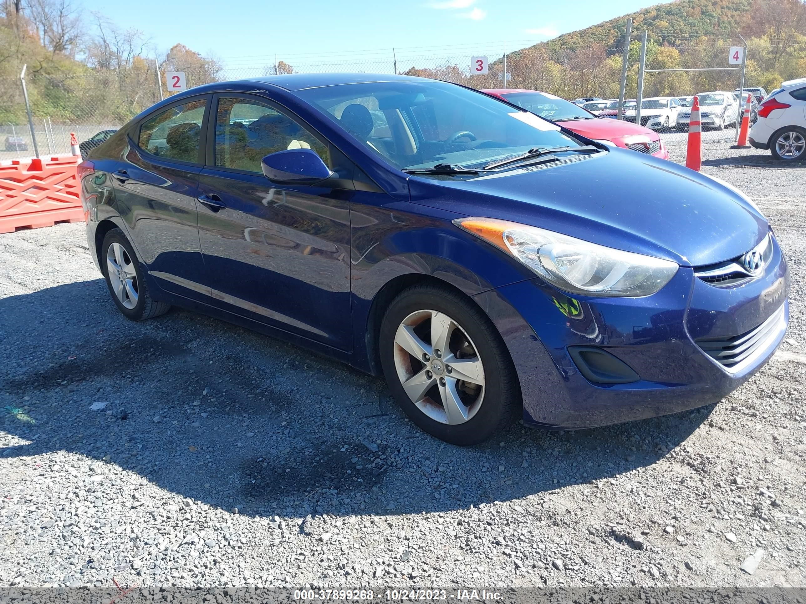 HYUNDAI ELANTRA 2013 5npdh4ae2dh268035