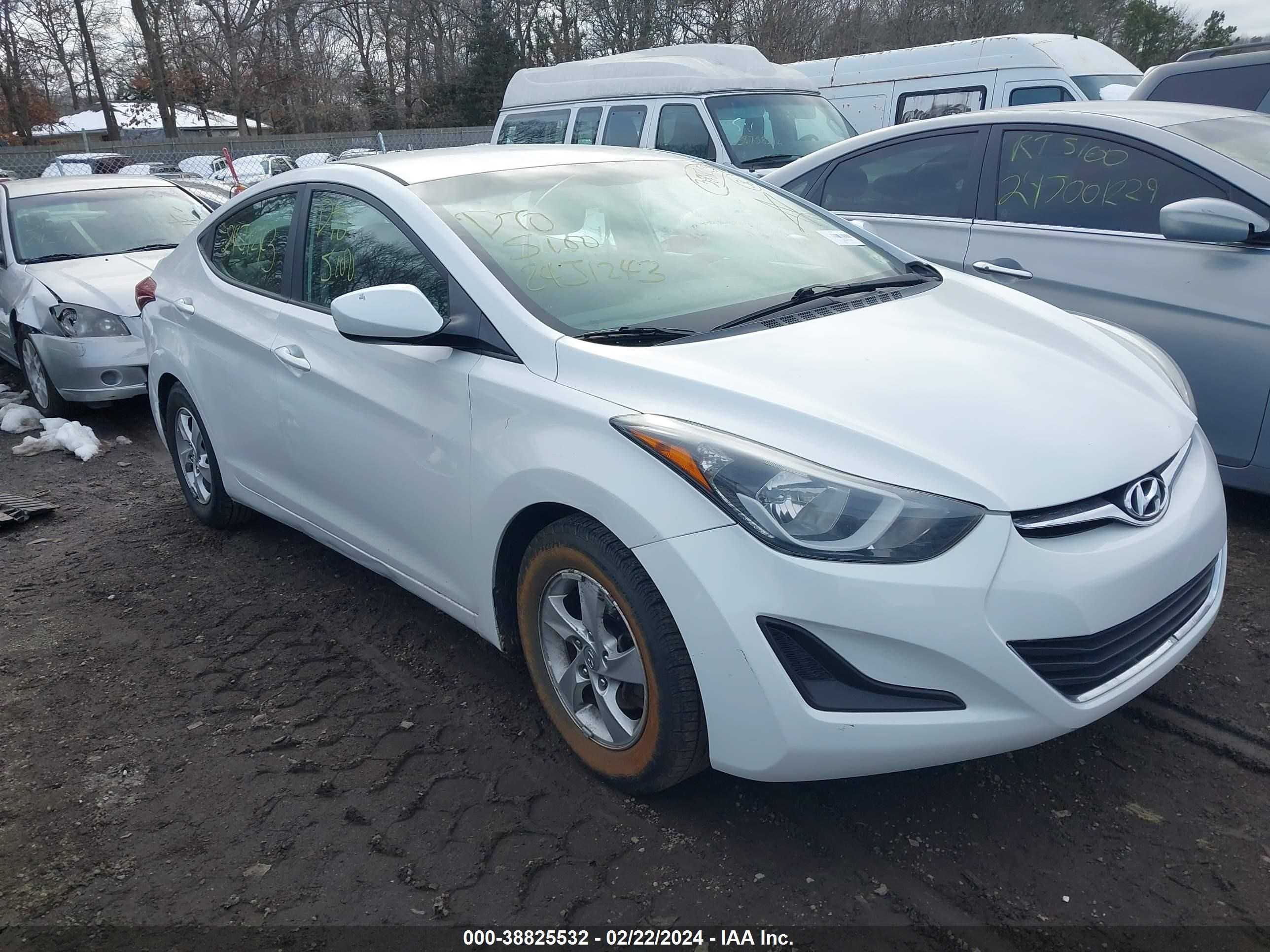 HYUNDAI ELANTRA 2015 5npdh4ae2fh556687