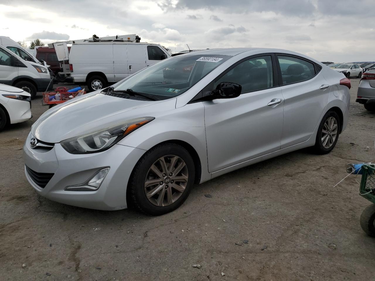 HYUNDAI ELANTRA 2015 5npdh4ae2fh619867