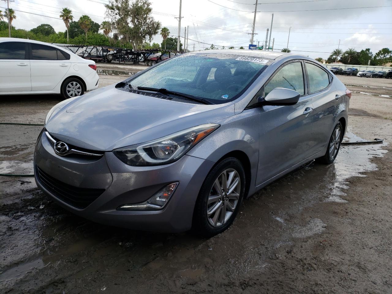 HYUNDAI ELANTRA 2015 5npdh4ae2fh620534