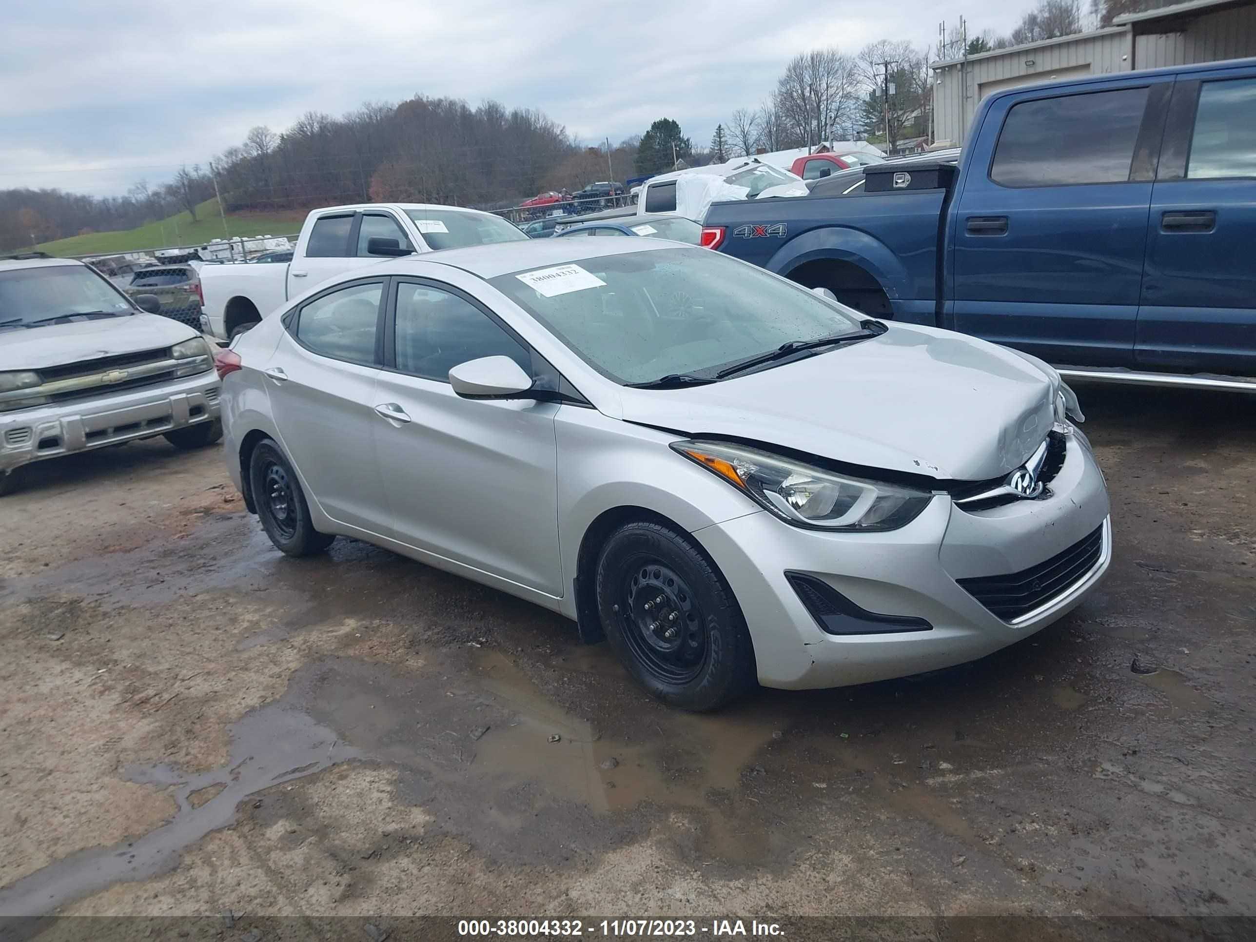 HYUNDAI ELANTRA 2016 5npdh4ae2gh665362