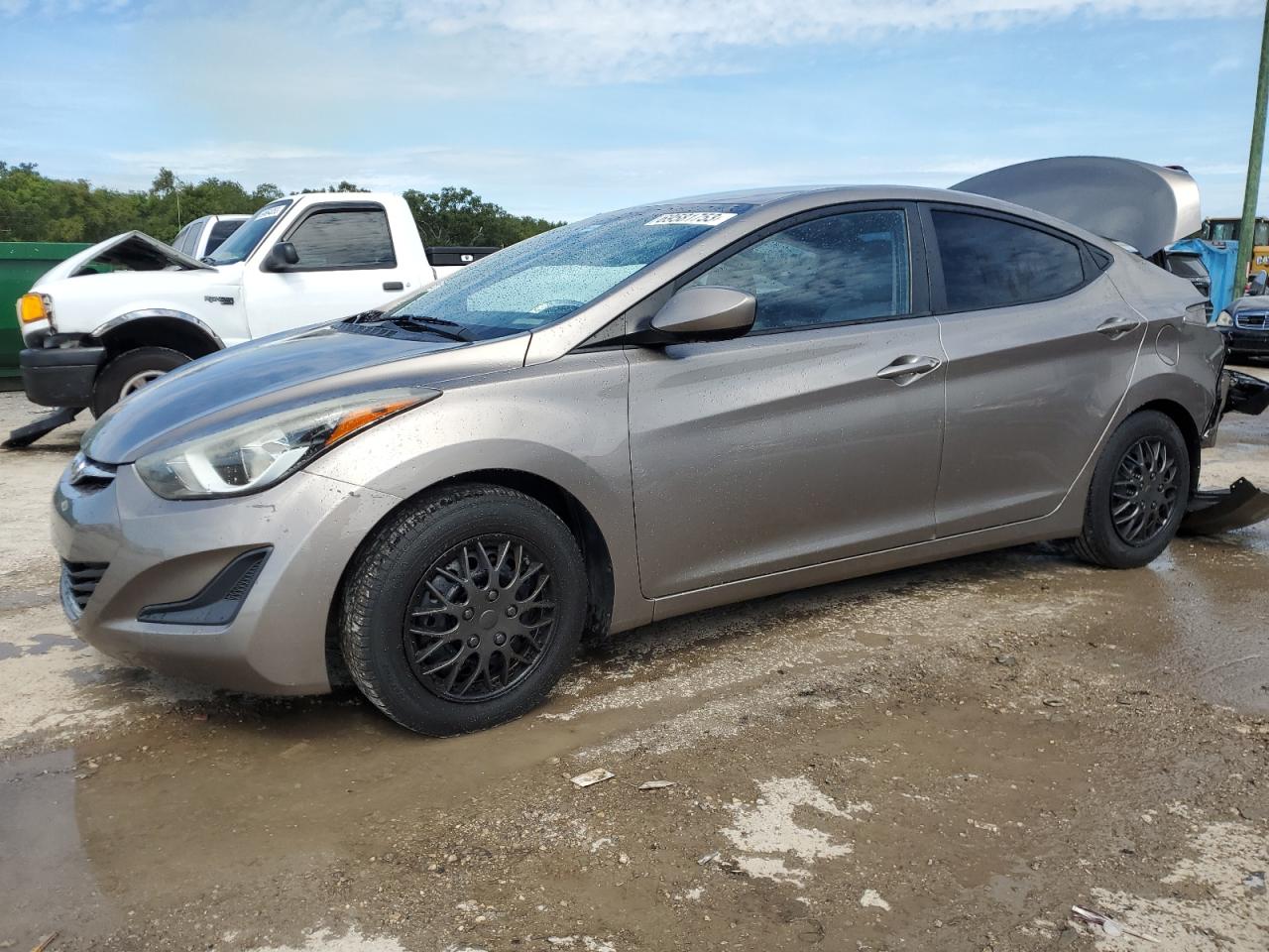 HYUNDAI ELANTRA 2016 5npdh4ae2gh703916