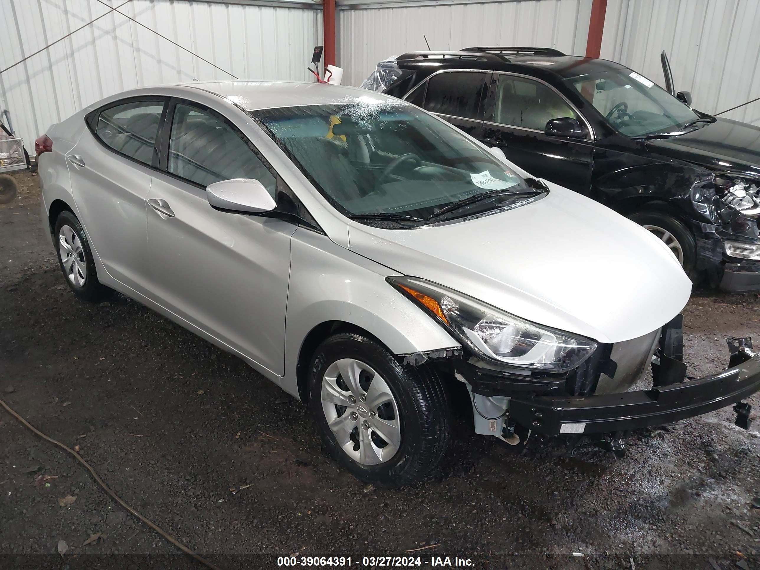 HYUNDAI ELANTRA 2016 5npdh4ae2gh761315