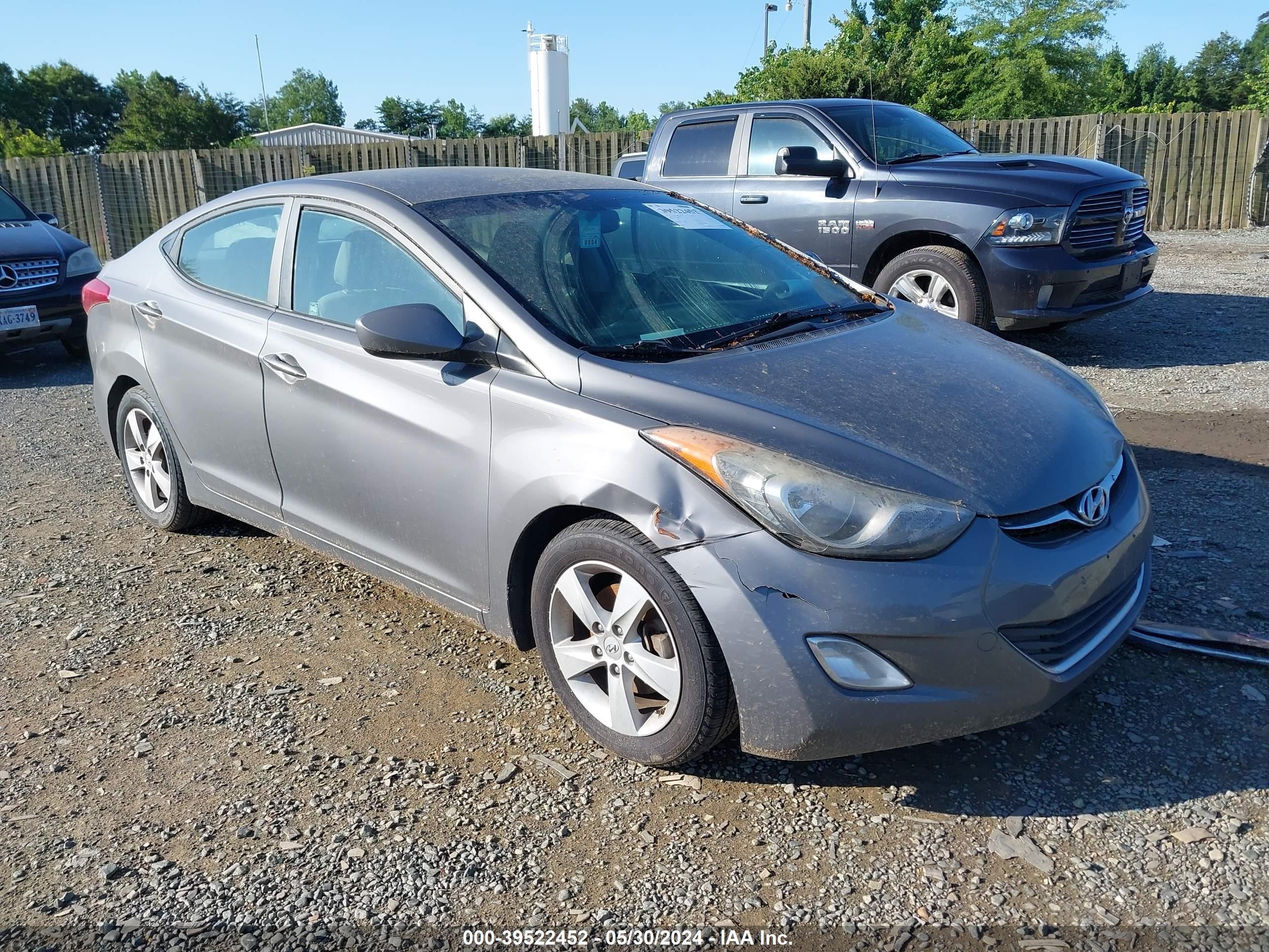 HYUNDAI ELANTRA 2013 5npdh4ae3dh194351