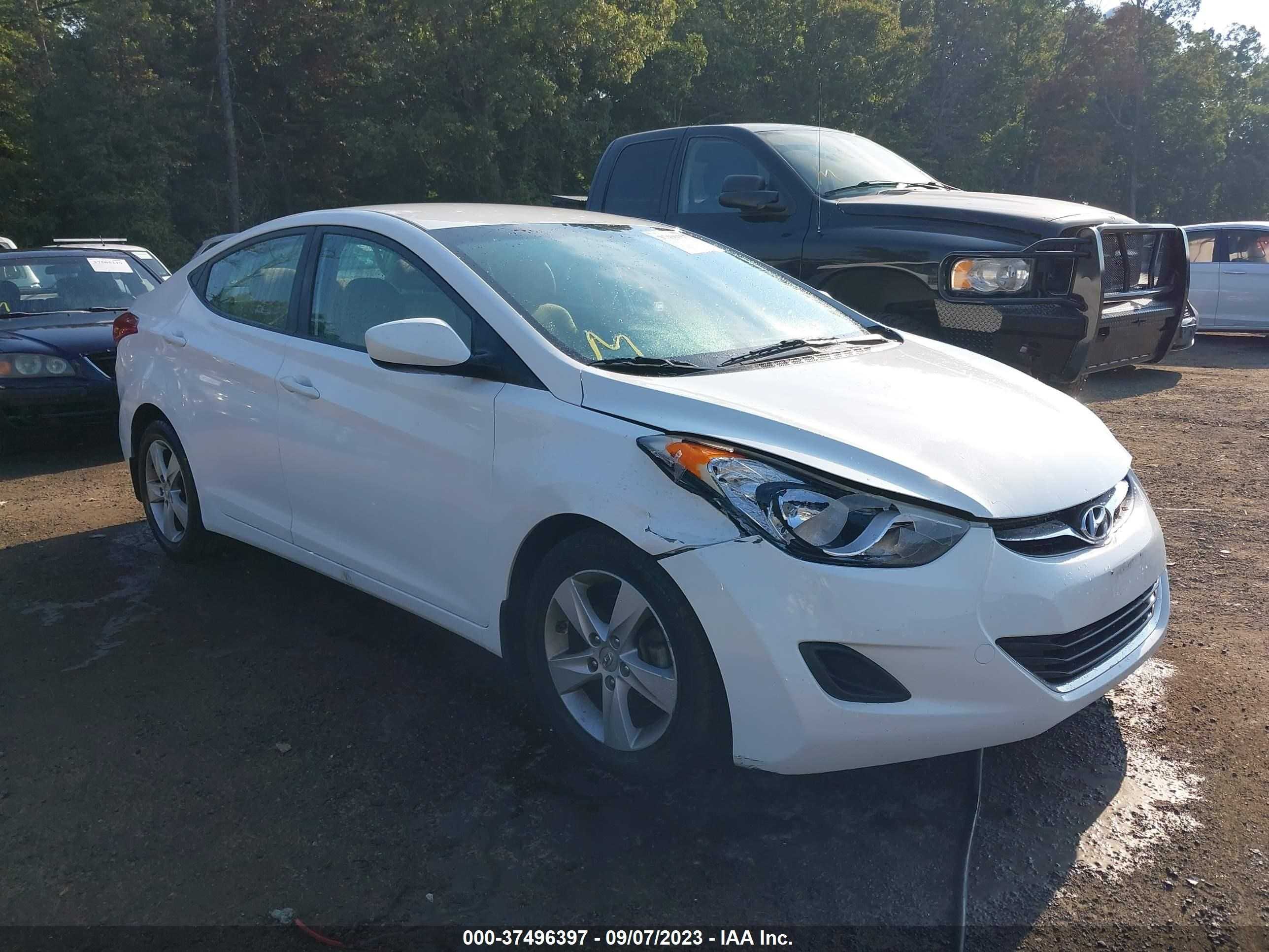 HYUNDAI ELANTRA 2013 5npdh4ae3dh403250