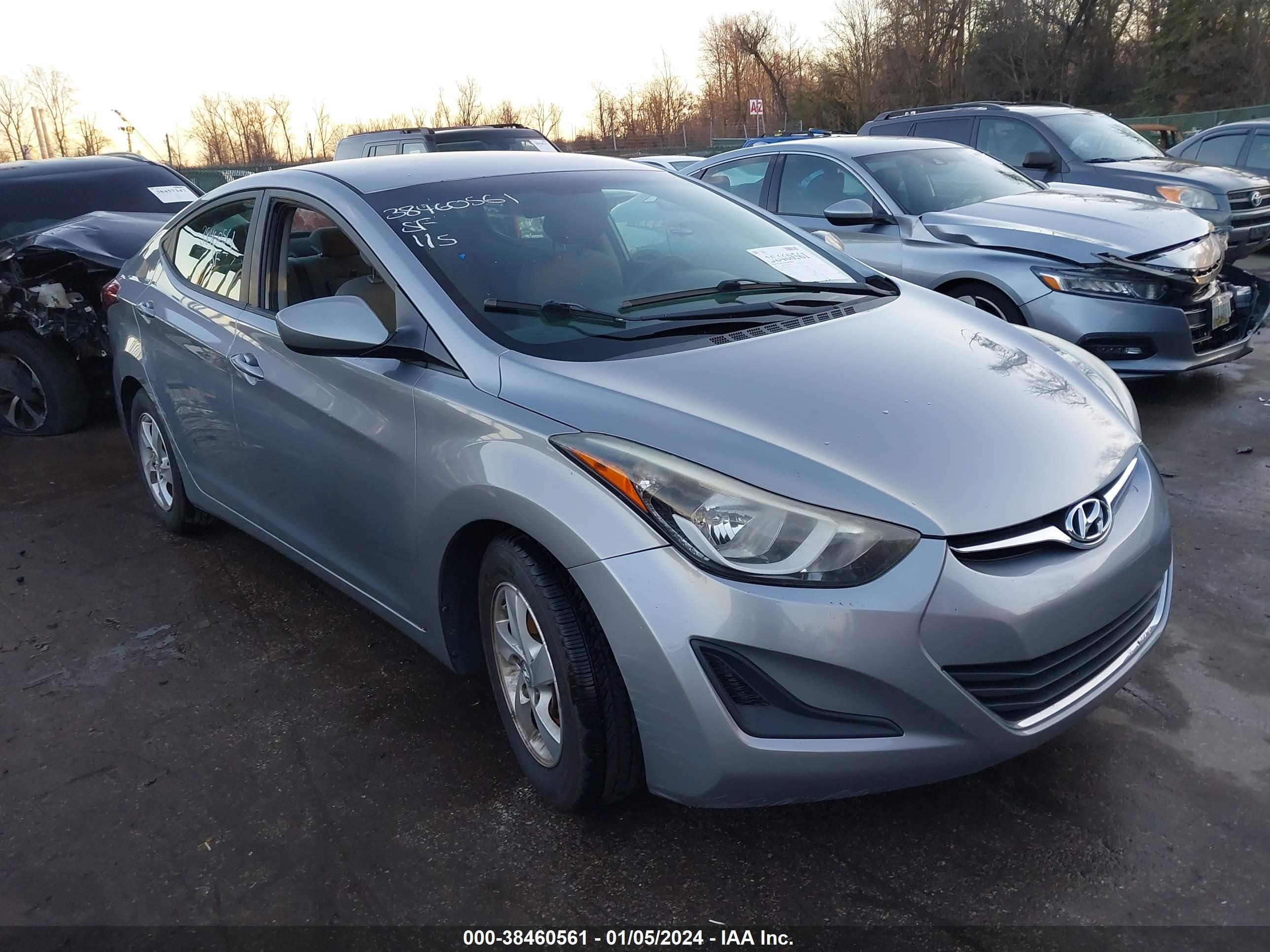 HYUNDAI ELANTRA 2015 5npdh4ae3fh635351