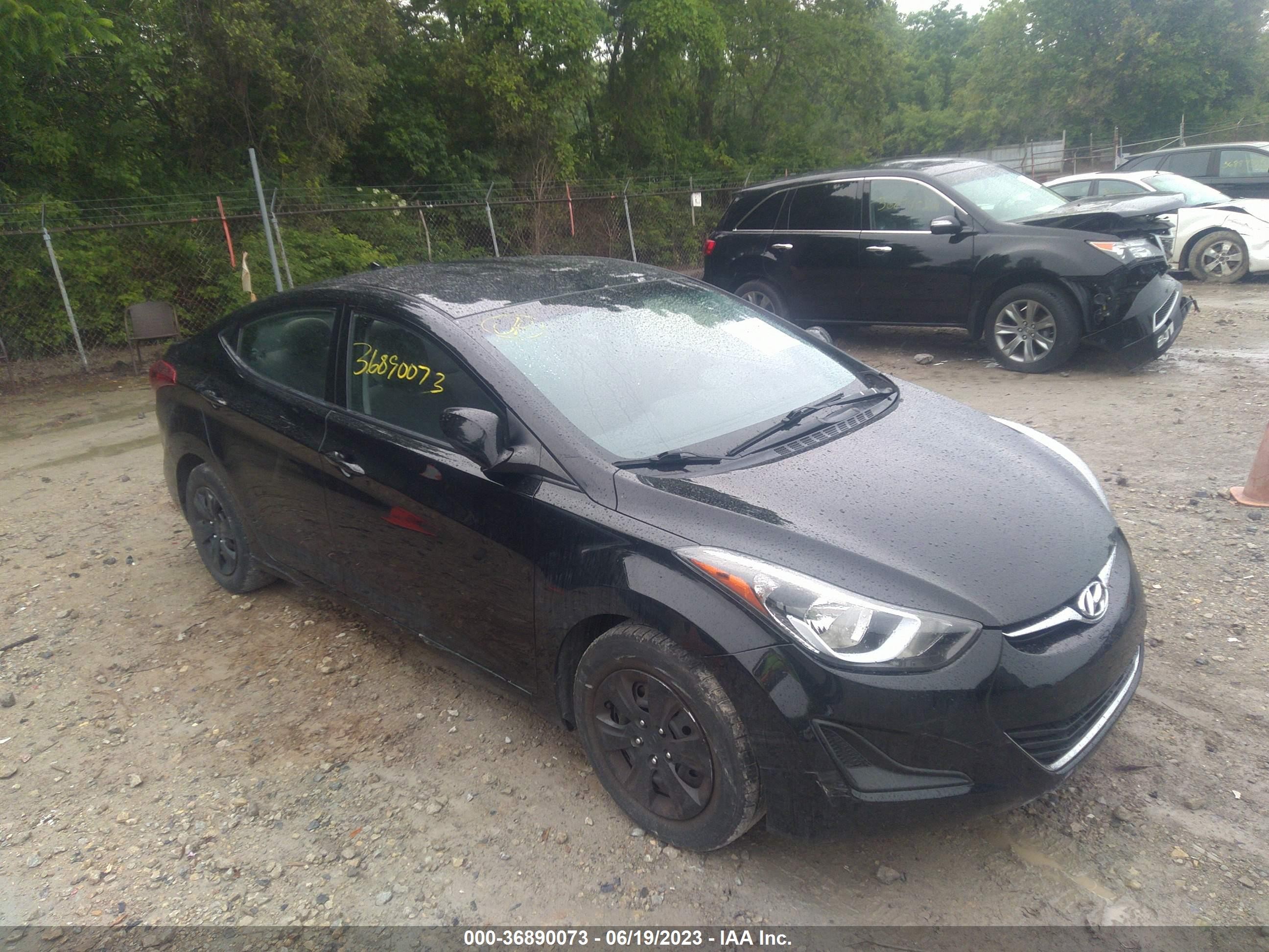 HYUNDAI ELANTRA 2016 5npdh4ae3gh732633