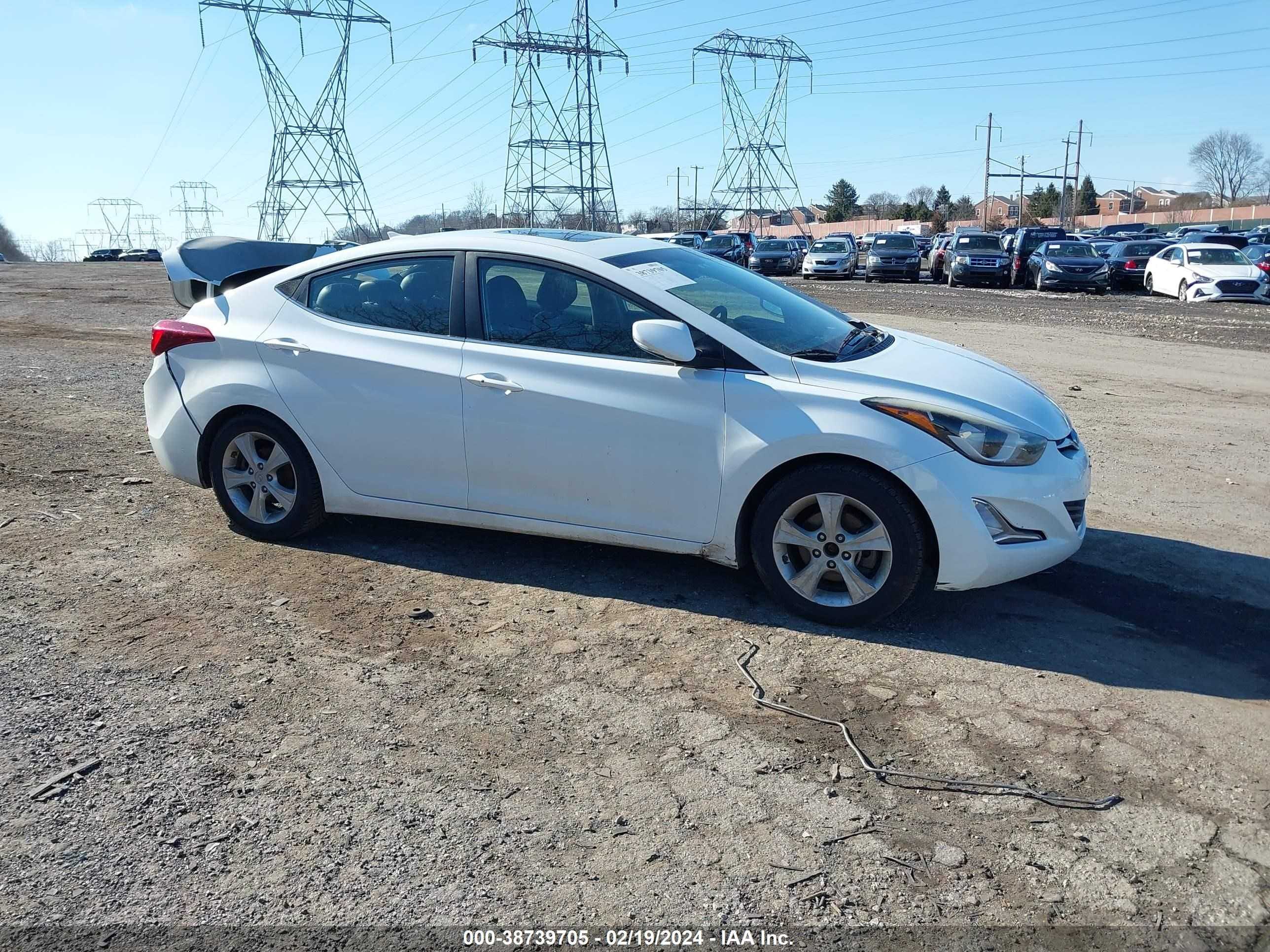 HYUNDAI ELANTRA 2016 5npdh4ae3gh777314