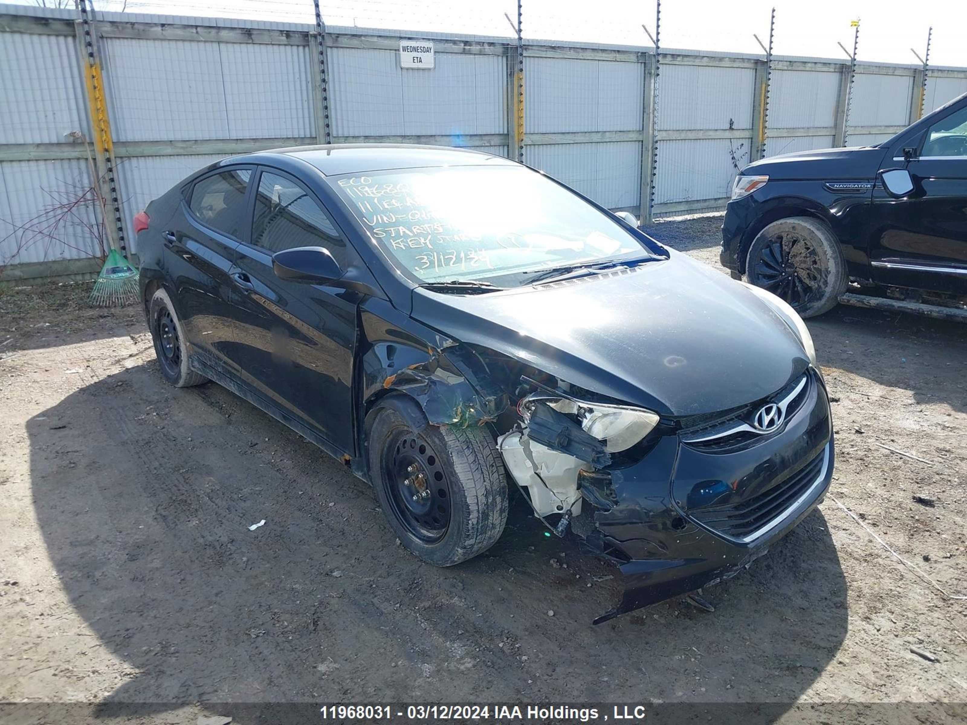 HYUNDAI ELANTRA 2011 5npdh4ae4bh017840