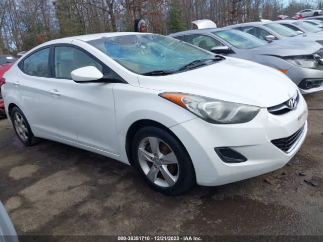 HYUNDAI ELANTRA 2011 5npdh4ae4bh040714