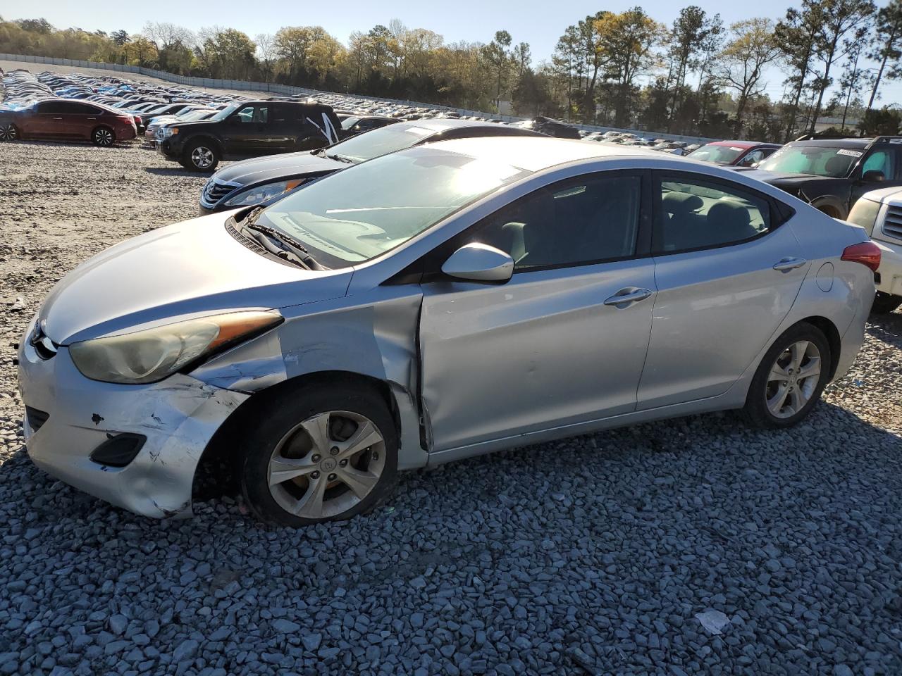 HYUNDAI ELANTRA 2011 5npdh4ae4bh042835