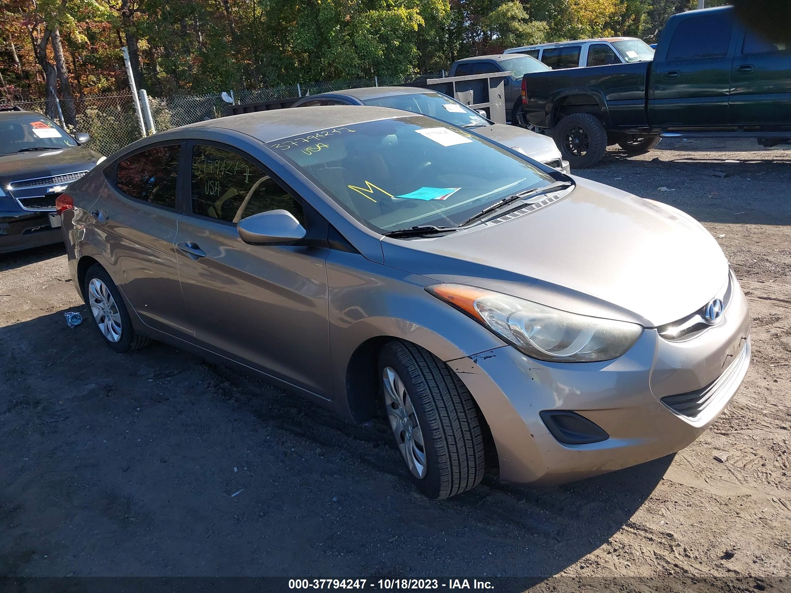 HYUNDAI ELANTRA 2012 5npdh4ae4ch067669