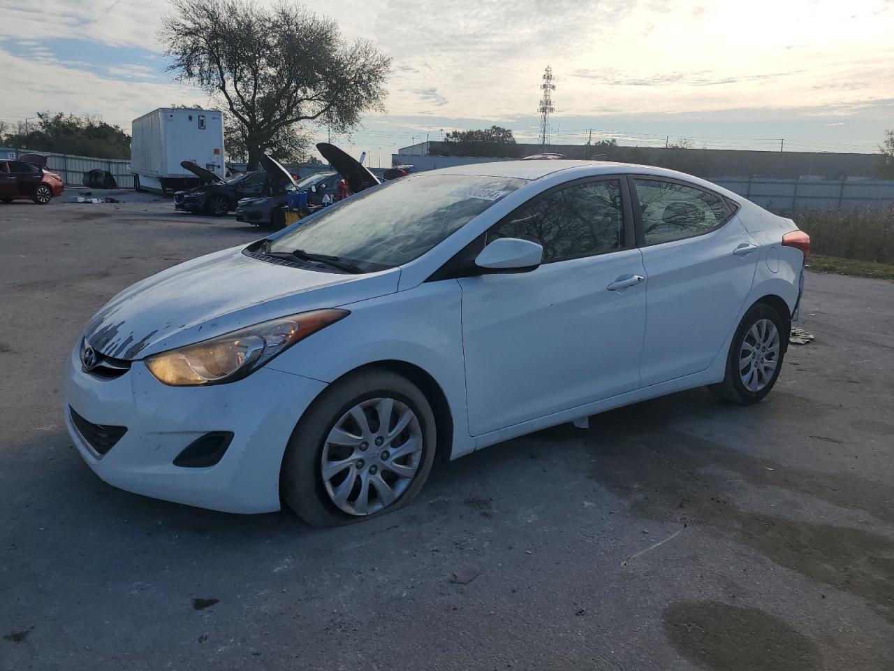 HYUNDAI ELANTRA 2012 5npdh4ae4ch124128