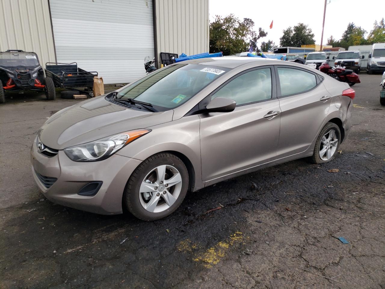 HYUNDAI ELANTRA 2013 5npdh4ae4dh247431