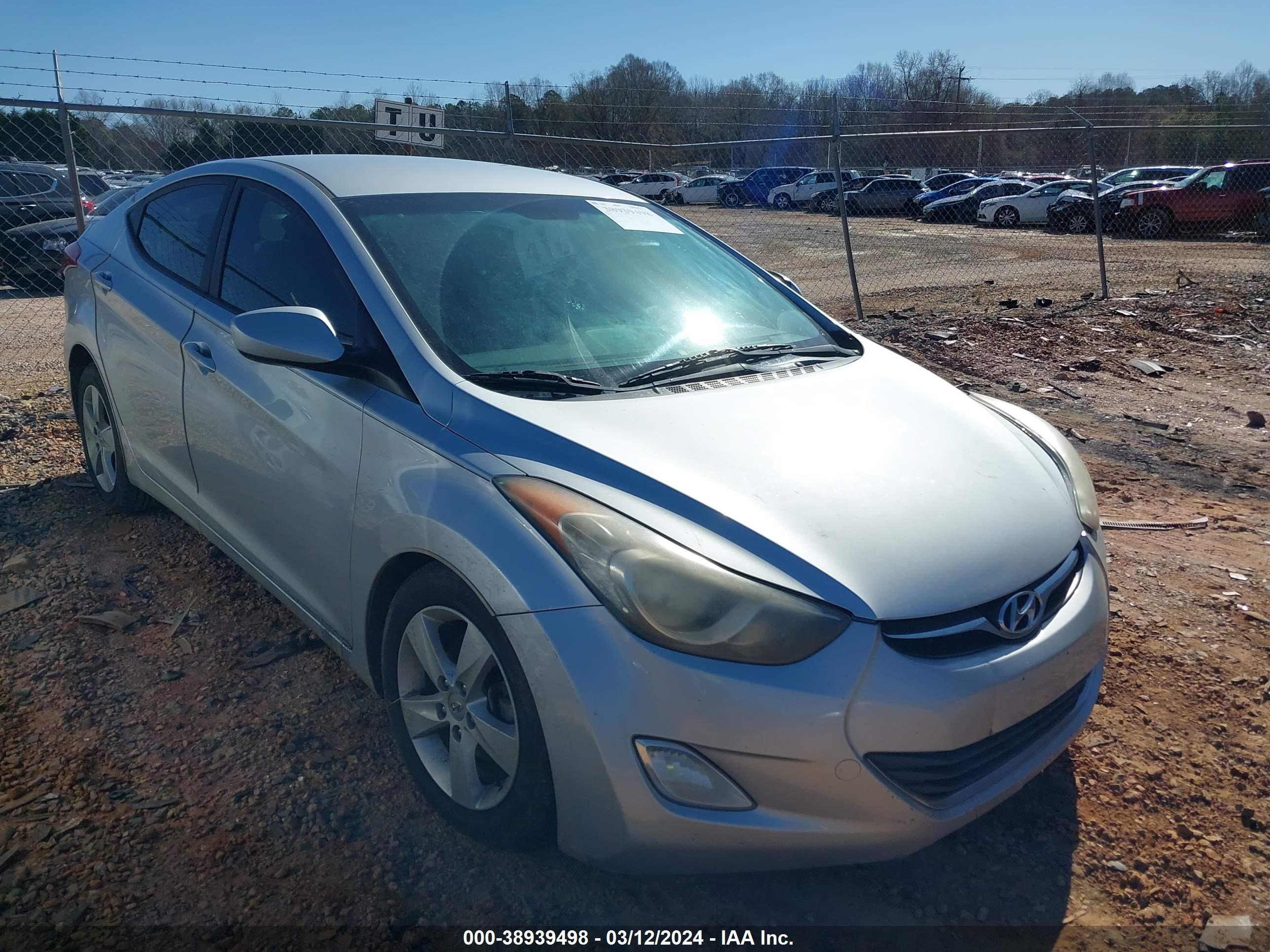 HYUNDAI ELANTRA 2013 5npdh4ae4dh285953