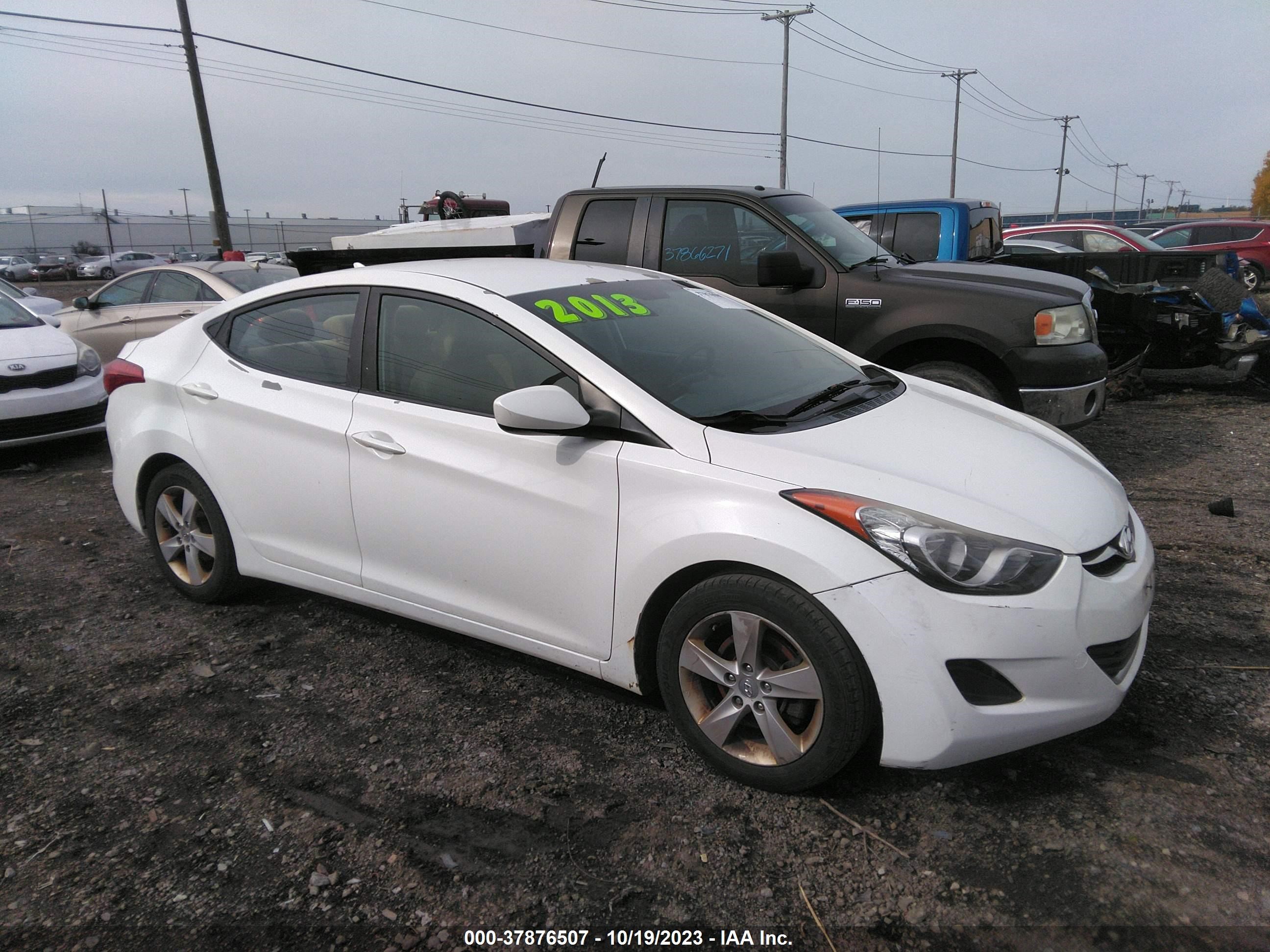 HYUNDAI ELANTRA 2013 5npdh4ae4dh320720