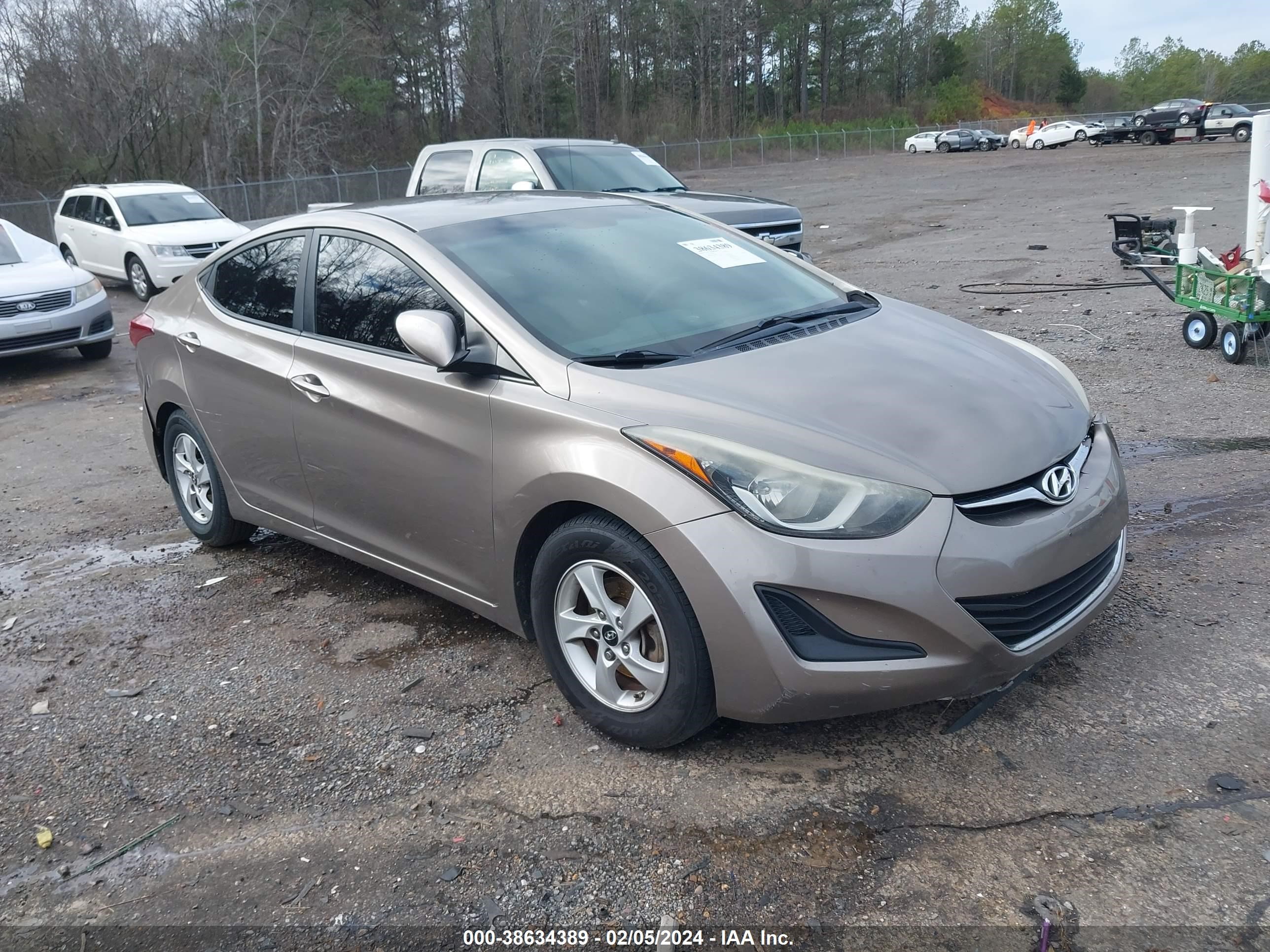 HYUNDAI ELANTRA 2015 5npdh4ae4fh583826