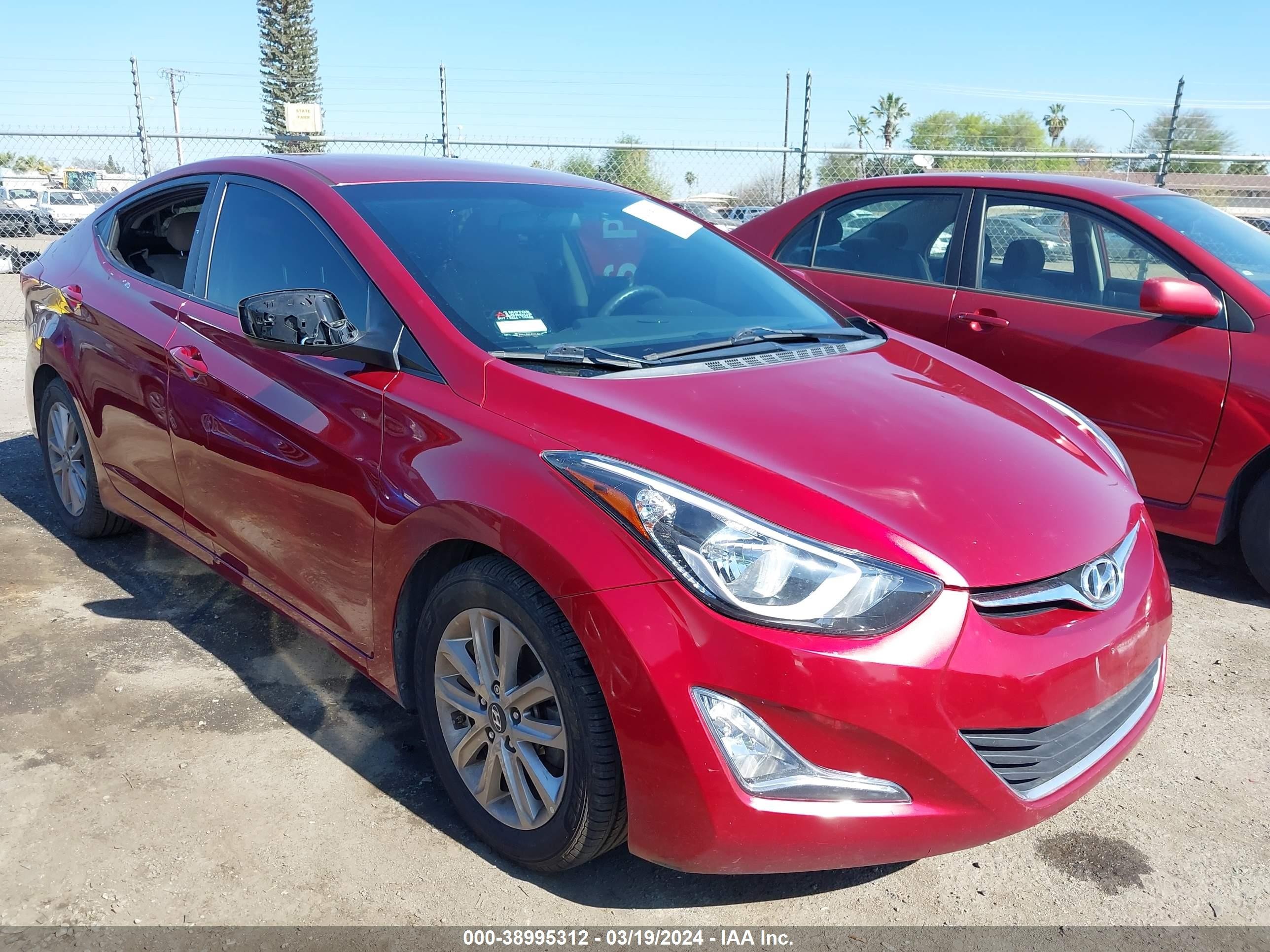 HYUNDAI ELANTRA 2015 5npdh4ae4fh592008