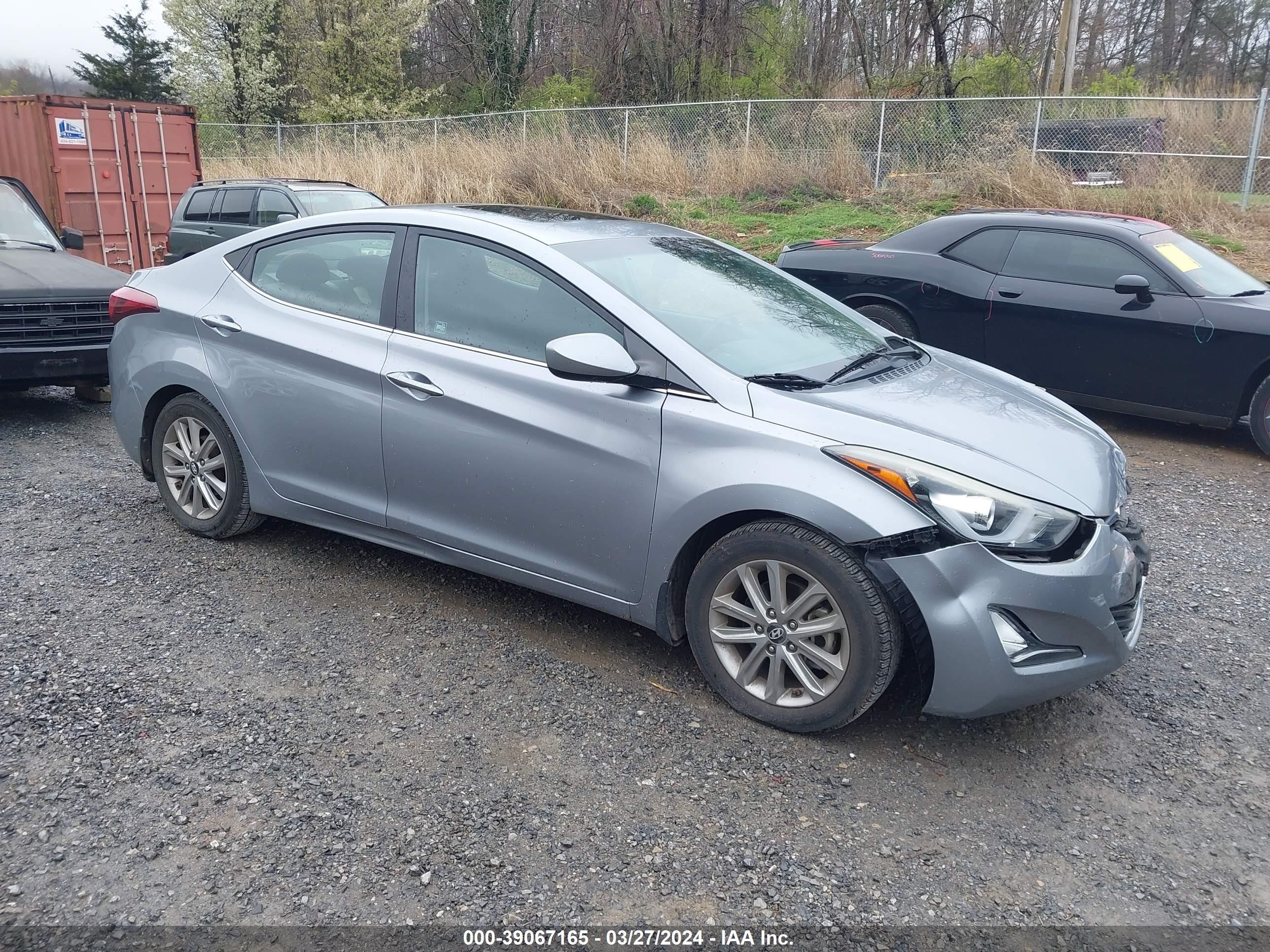 HYUNDAI ELANTRA 2015 5npdh4ae4fh629414