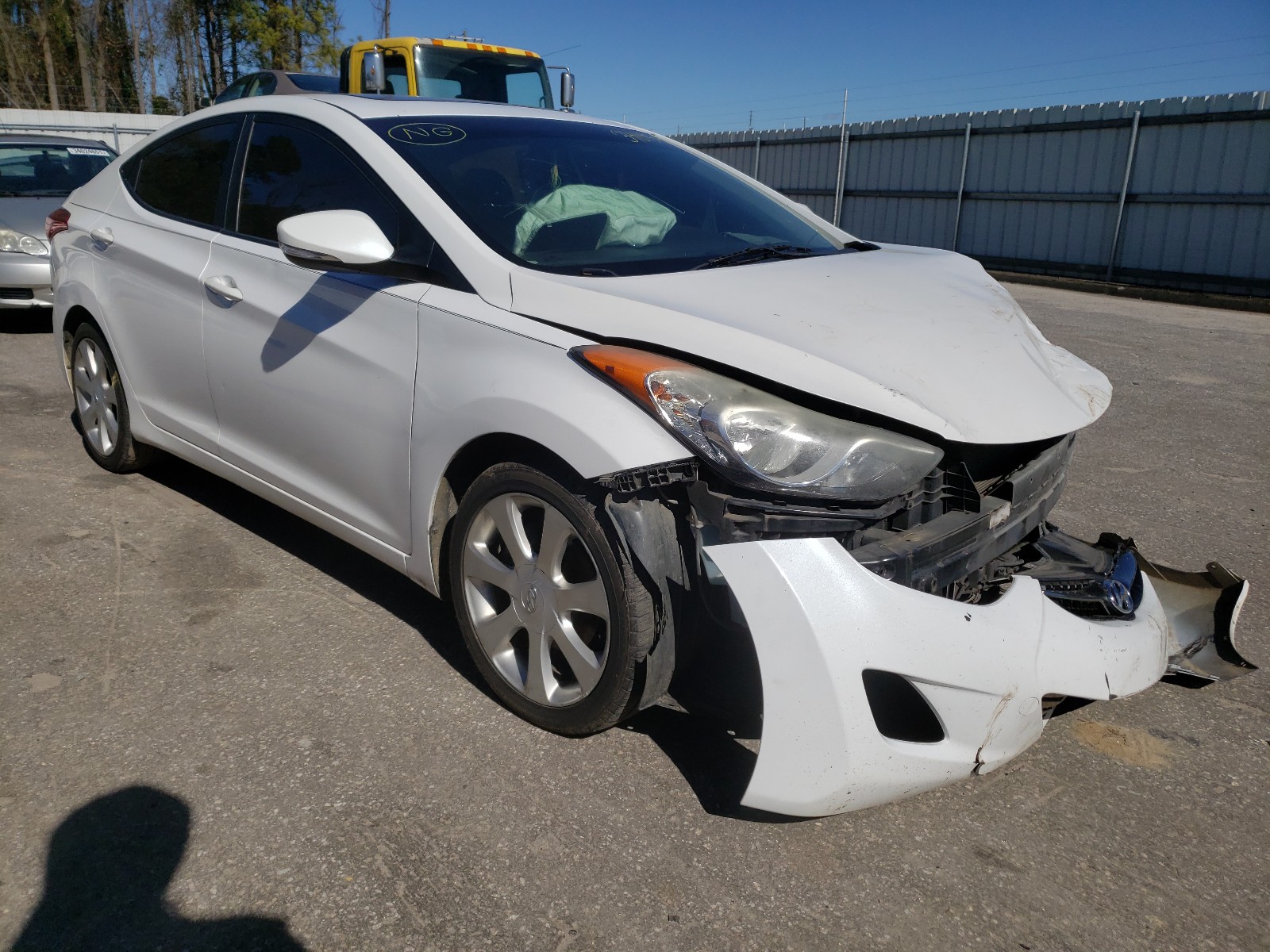 HYUNDAI ELANTRA 2011 5npdh4ae5bh052192