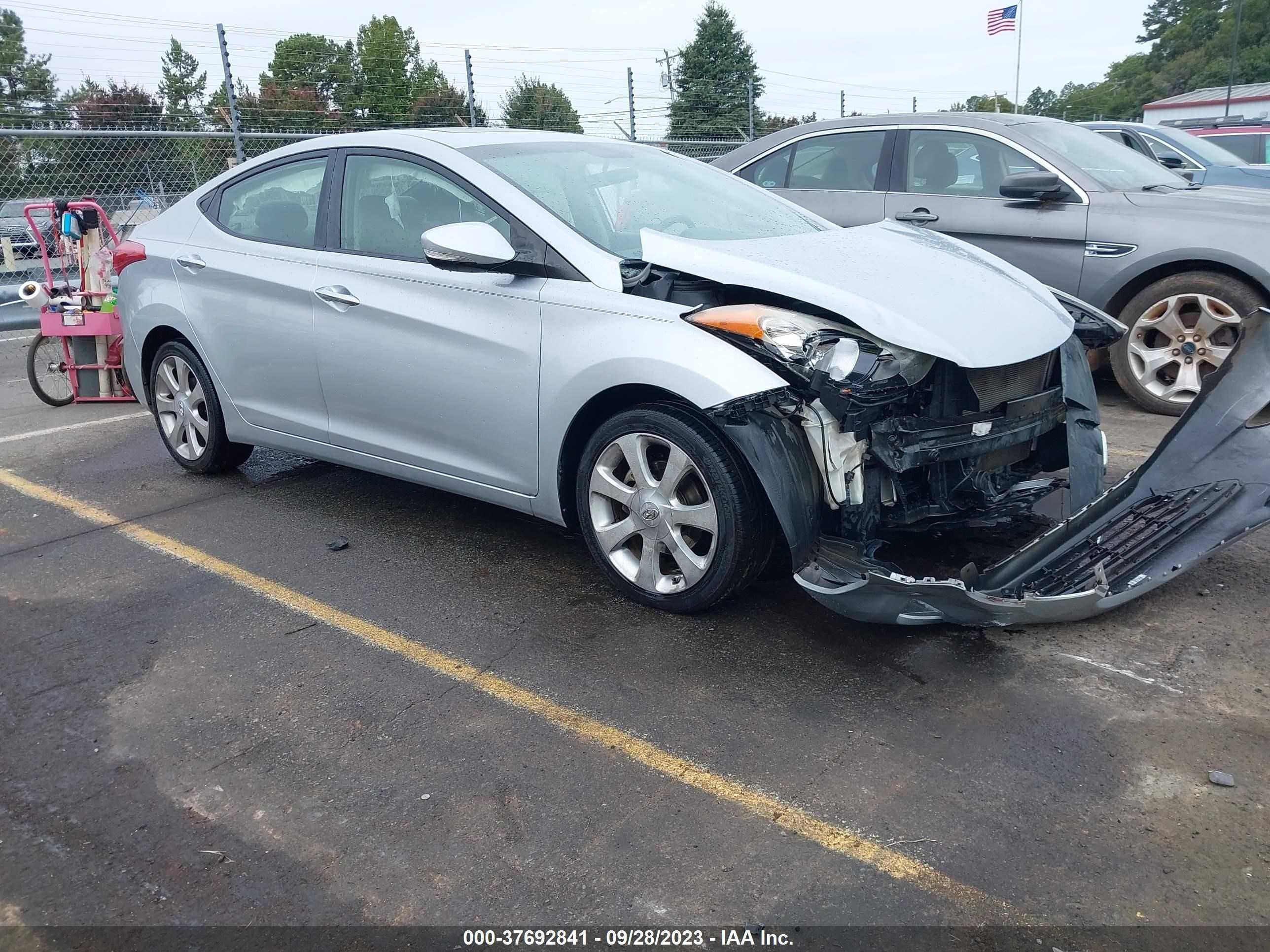 HYUNDAI ELANTRA 2012 5npdh4ae5ch097652