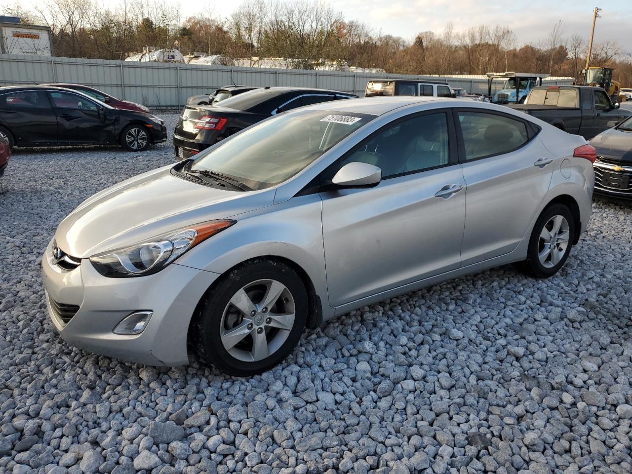 HYUNDAI ELANTRA 2013 5npdh4ae5dh161366