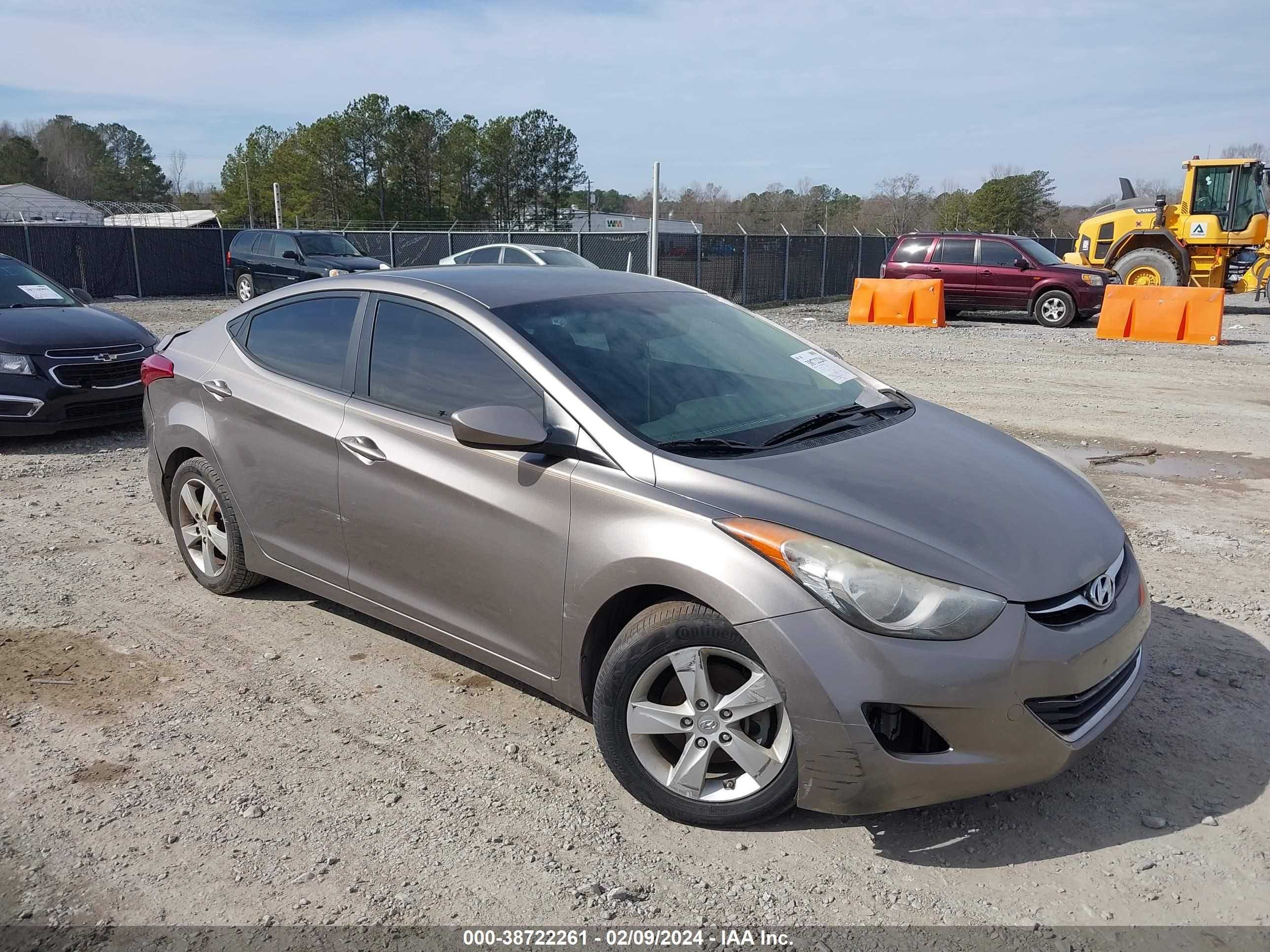 HYUNDAI ELANTRA 2013 5npdh4ae5dh233800