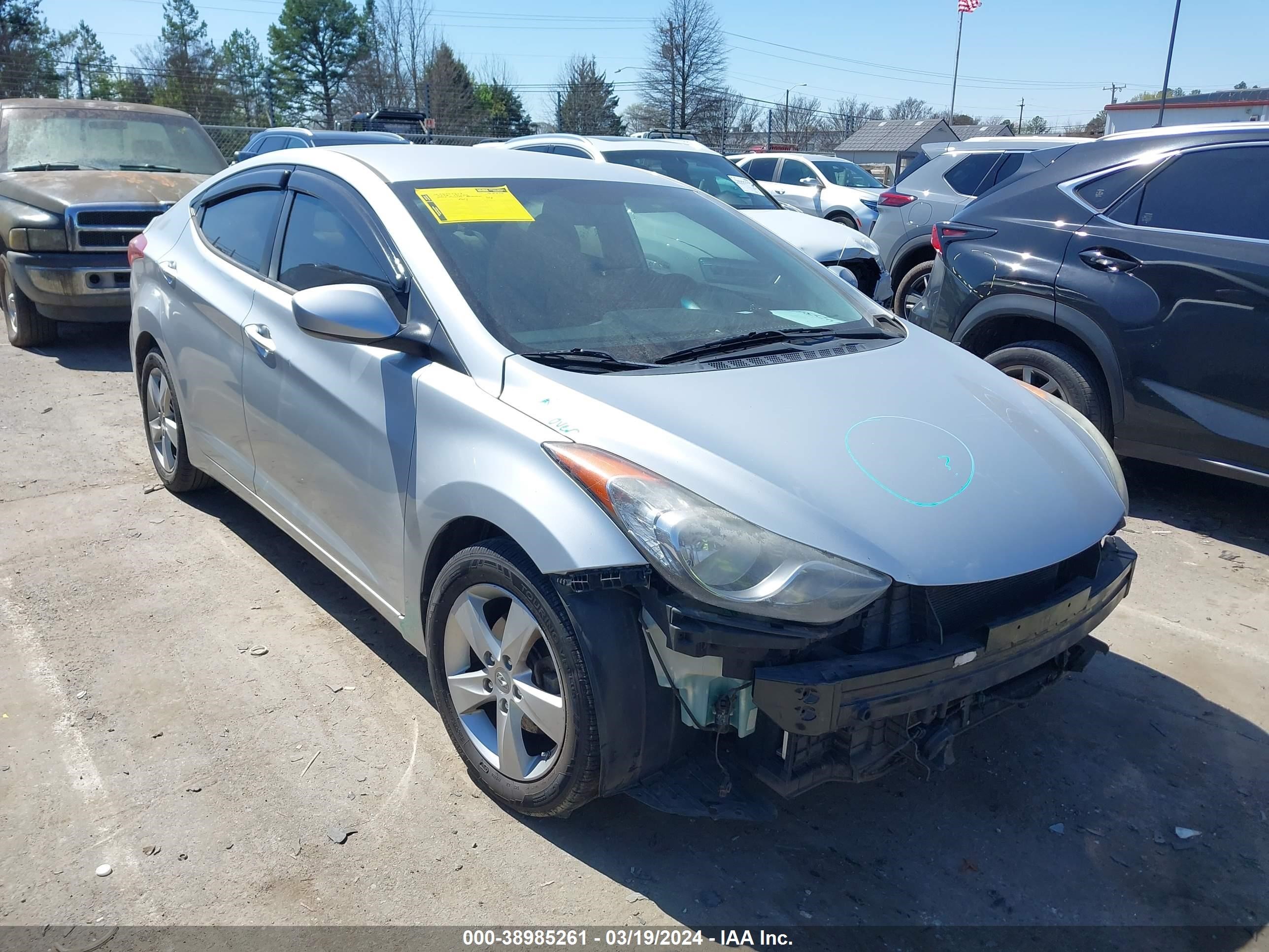 HYUNDAI ELANTRA 2013 5npdh4ae5dh277716