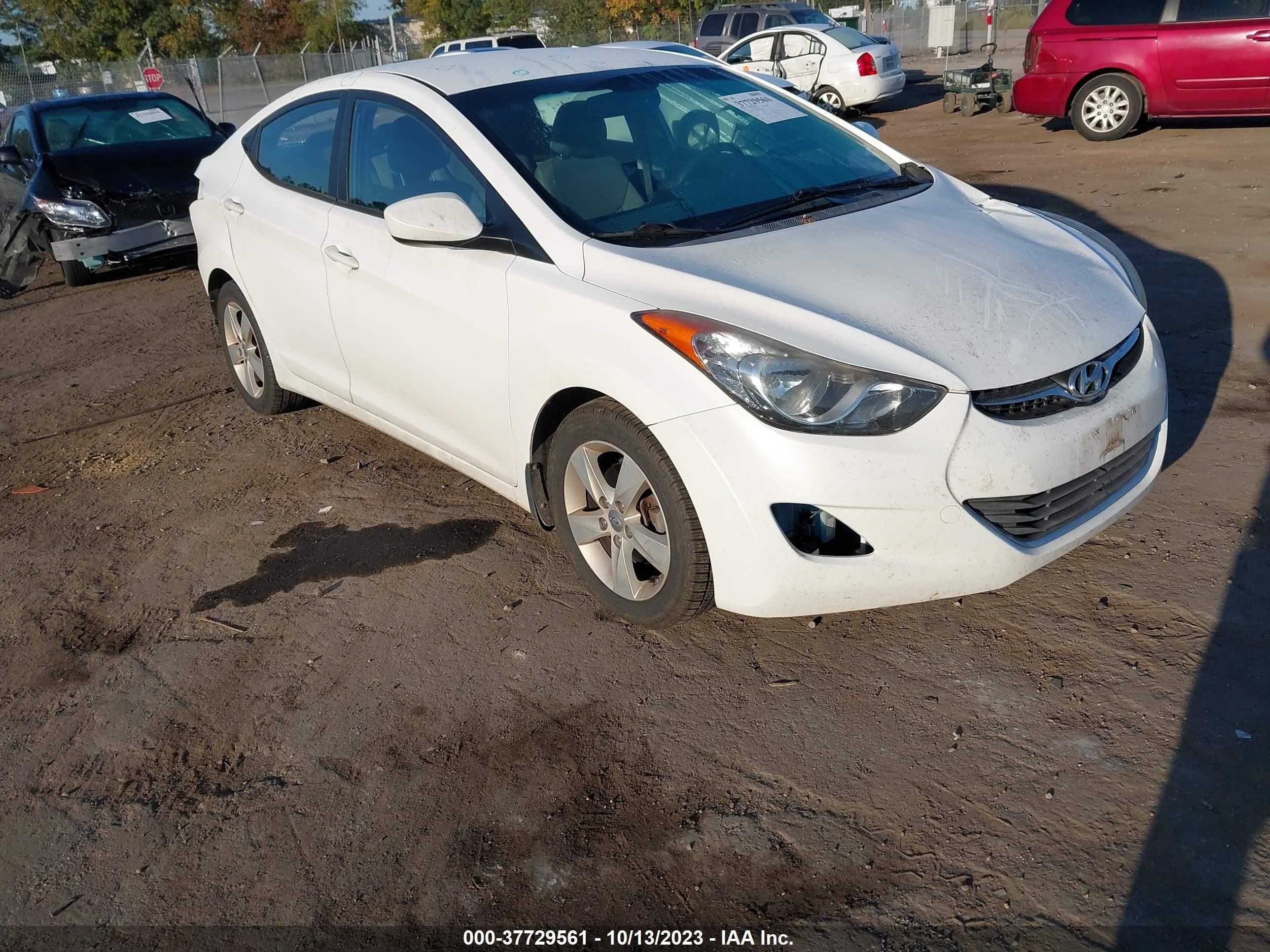 HYUNDAI ELANTRA 2013 5npdh4ae5dh398729