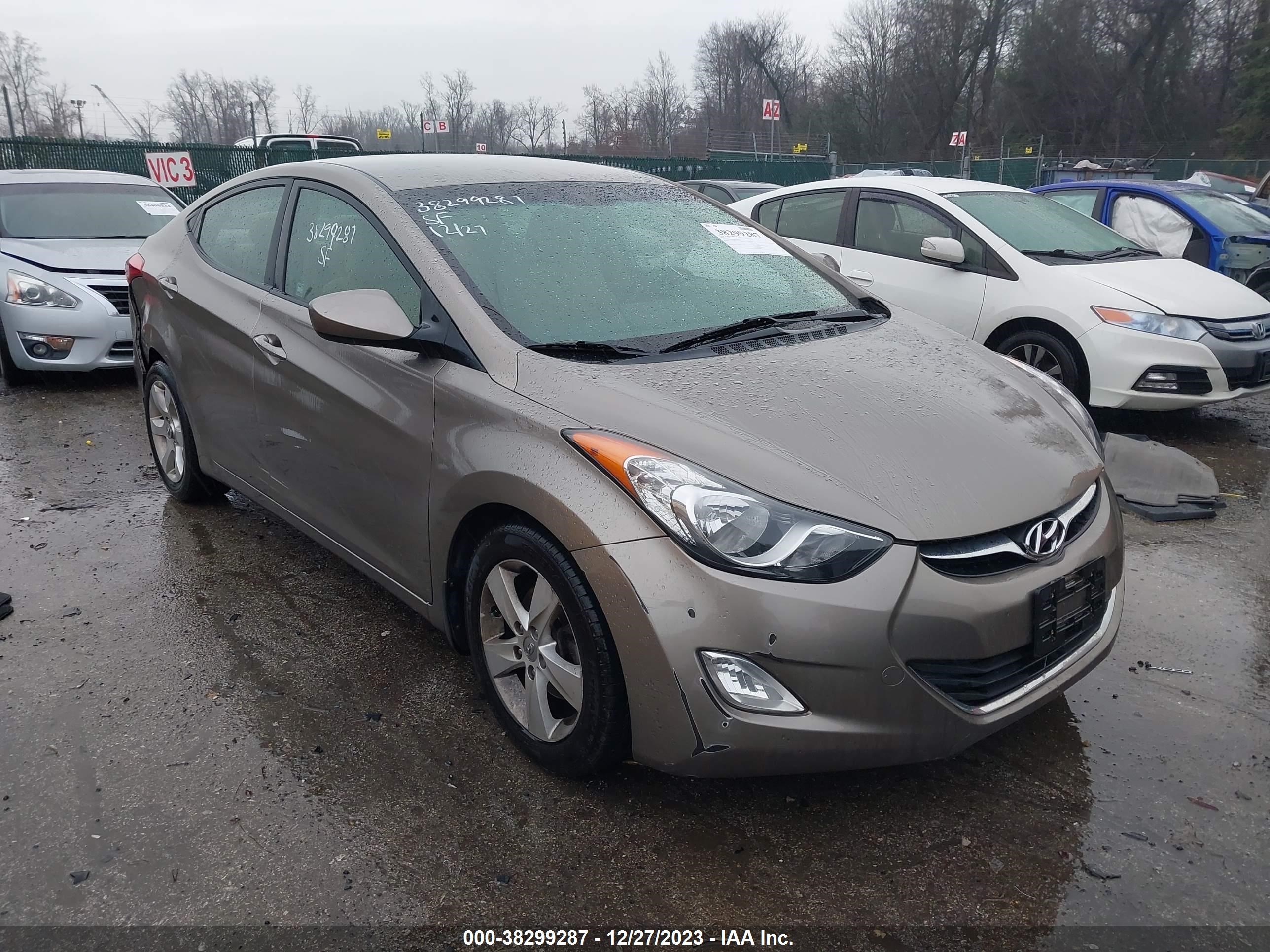 HYUNDAI ELANTRA 2013 5npdh4ae5dh429655