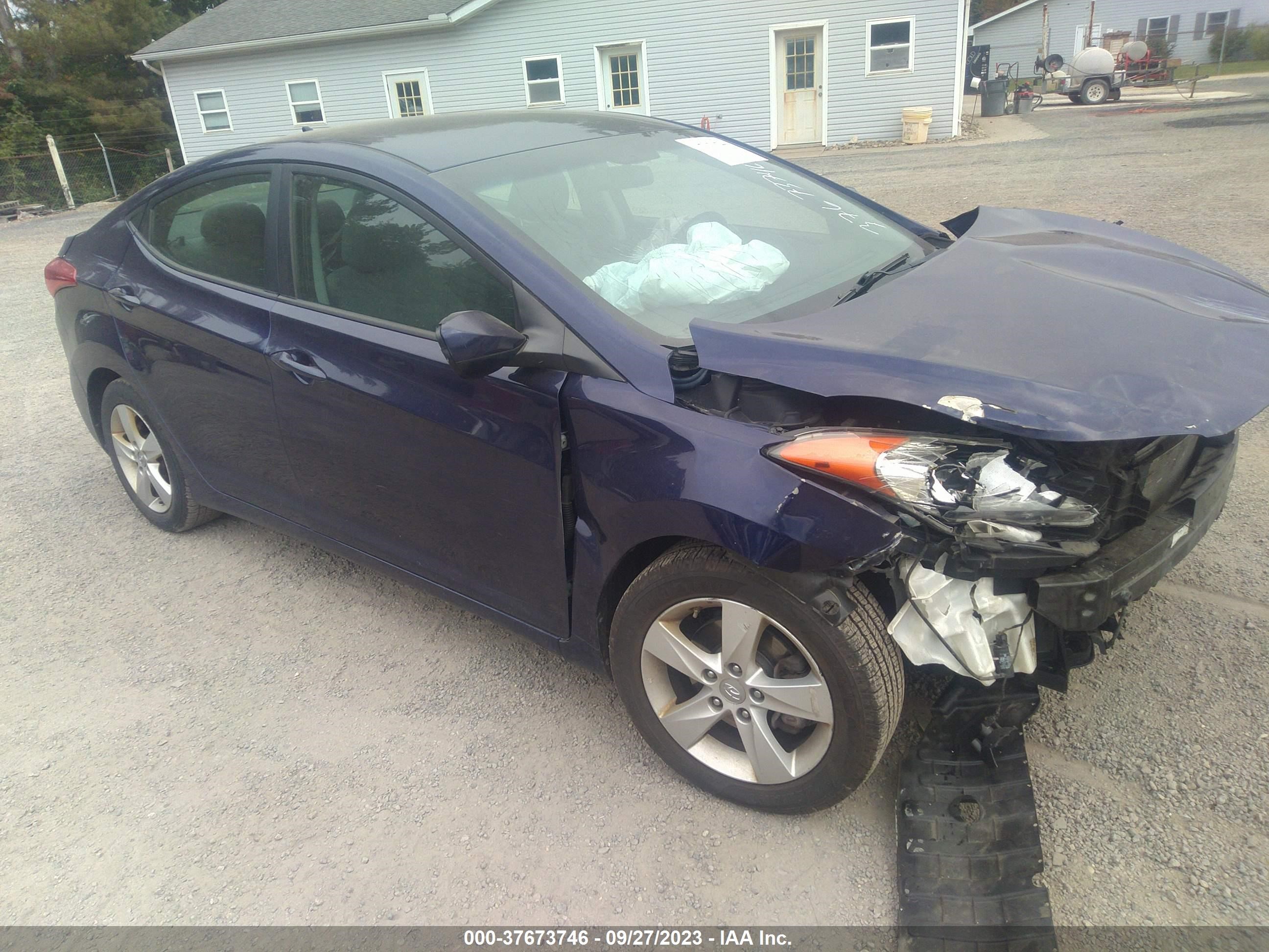 HYUNDAI ELANTRA 2013 5npdh4ae5dh436198