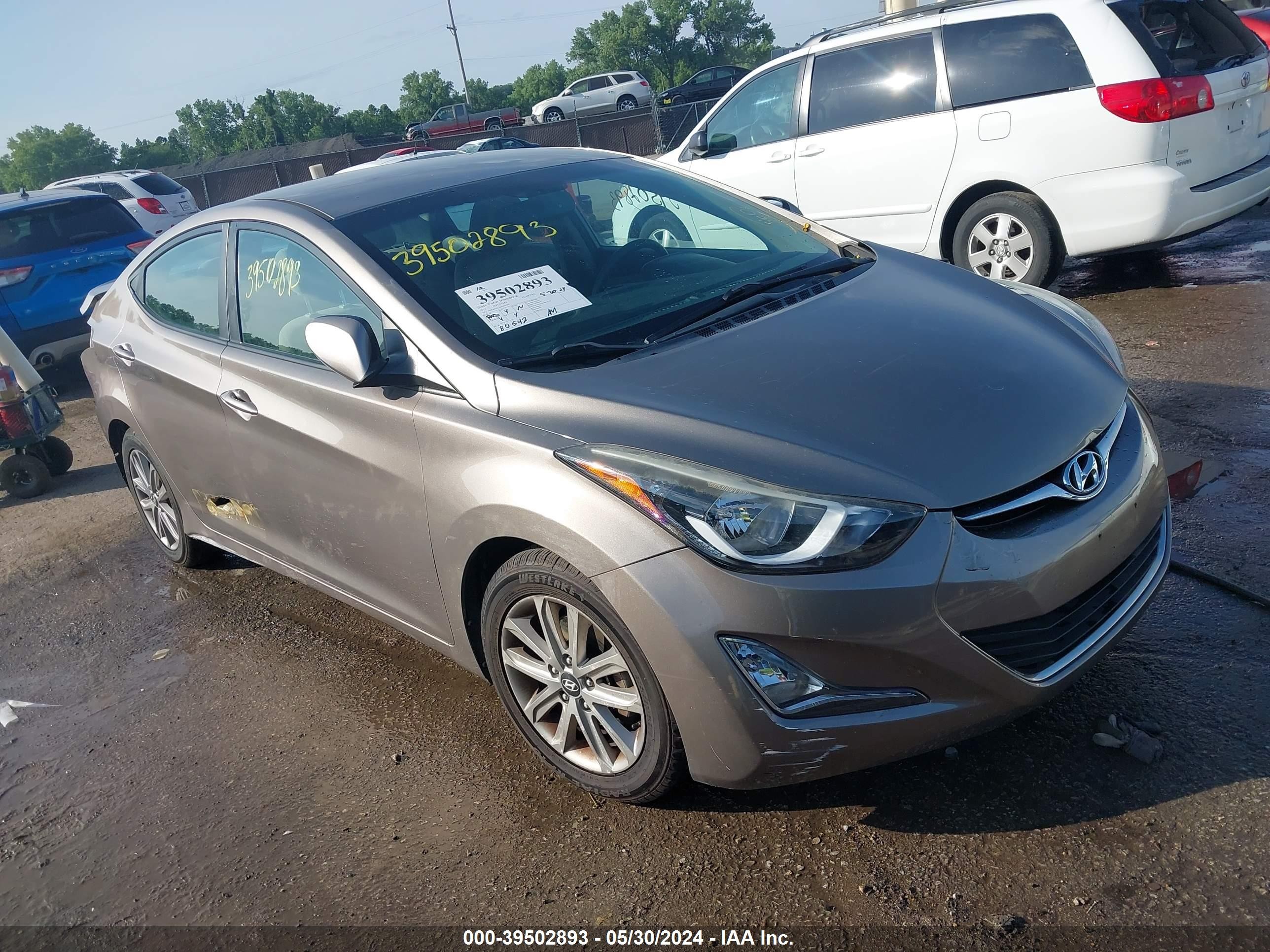 HYUNDAI ELANTRA 2015 5npdh4ae5fh606384