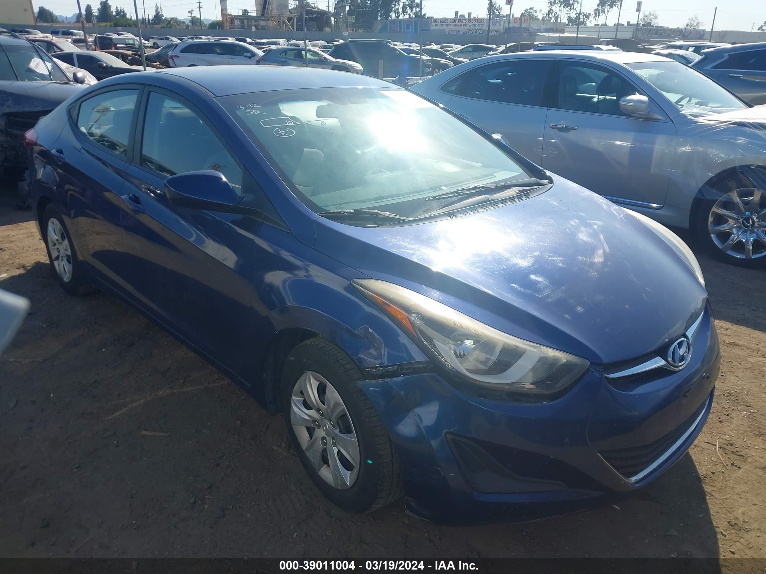 HYUNDAI ELANTRA 2016 5npdh4ae5gh708706