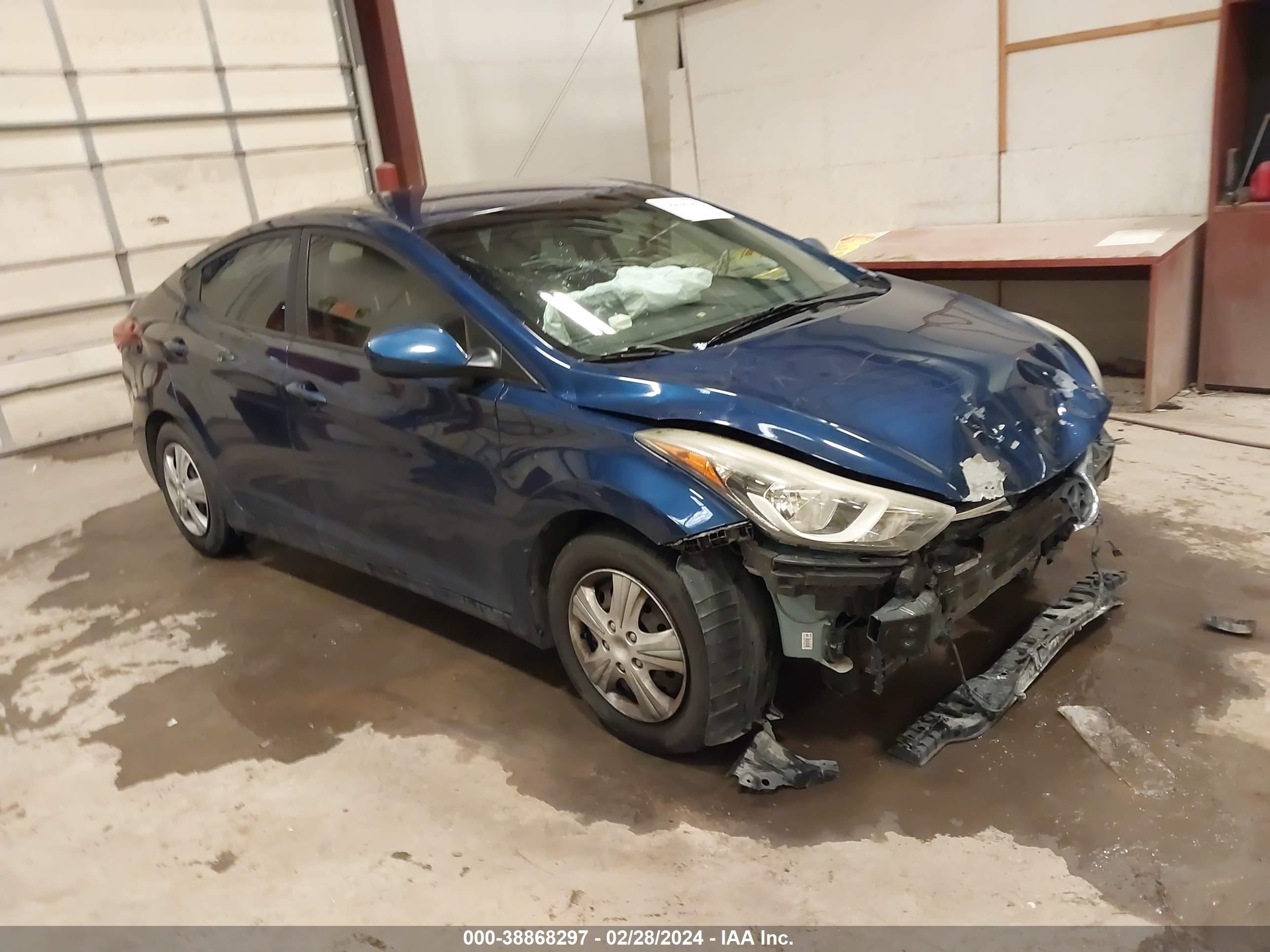 HYUNDAI ELANTRA 2016 5npdh4ae5gh722234