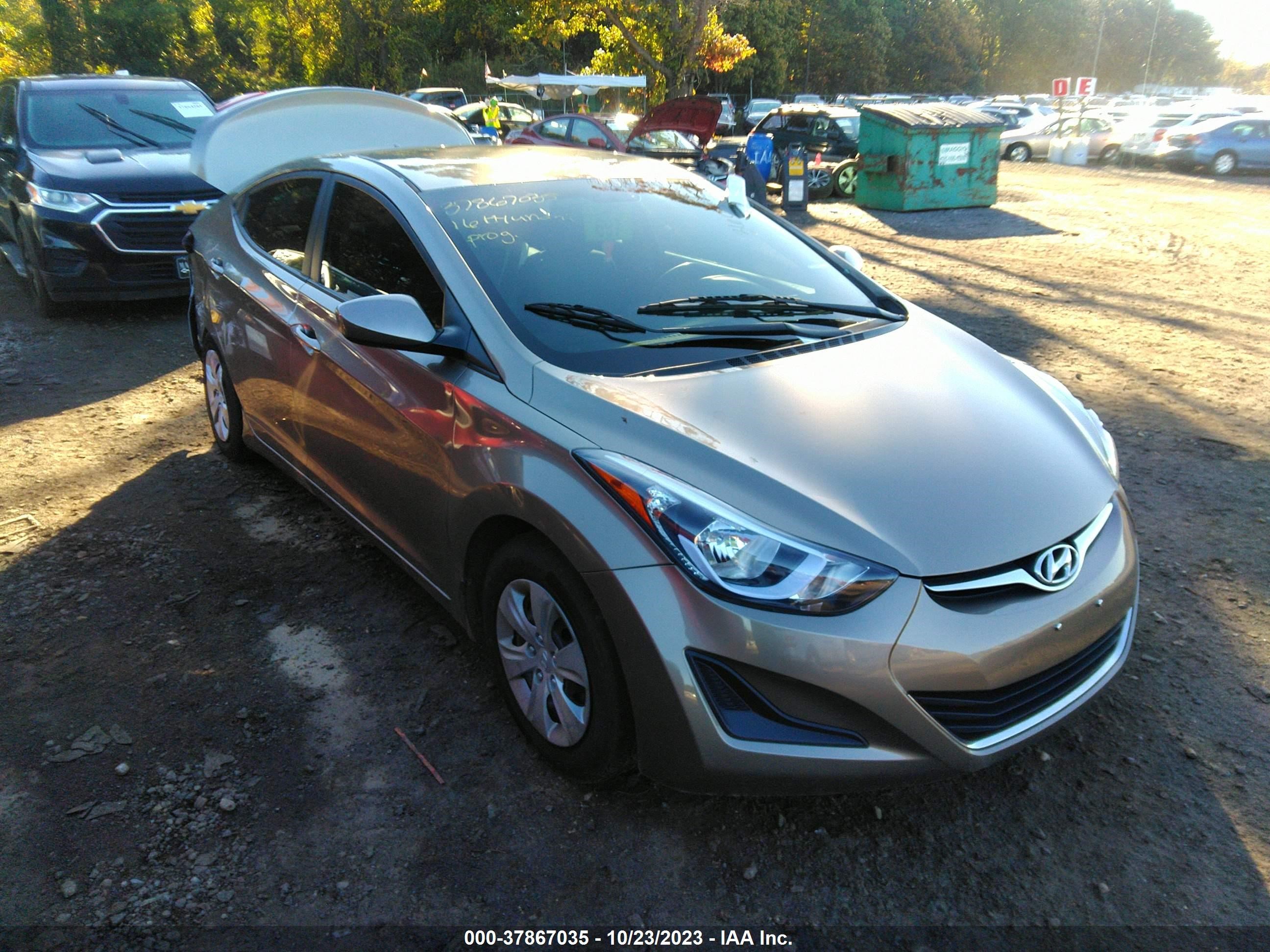 HYUNDAI ELANTRA 2016 5npdh4ae5gh793109