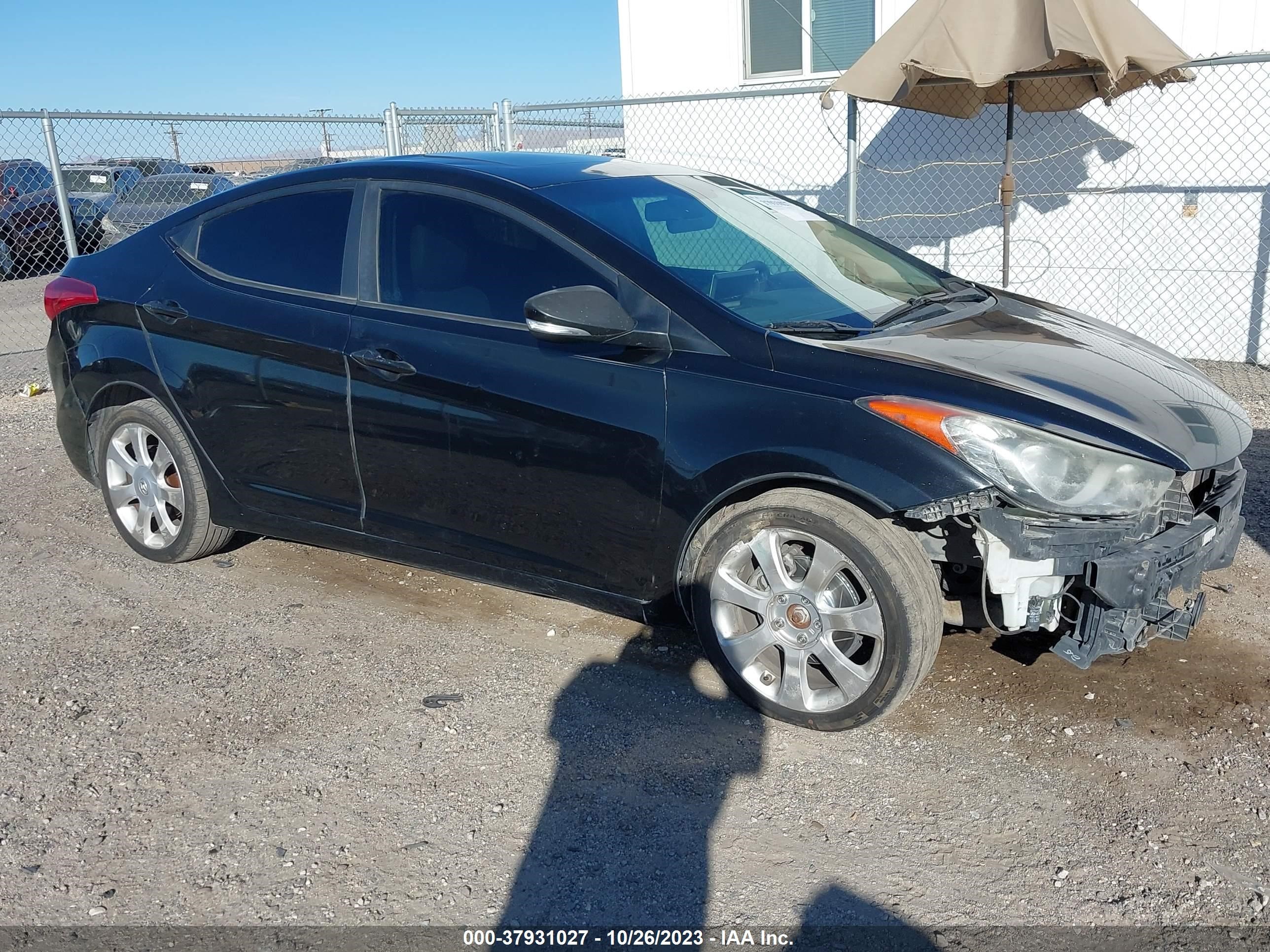 HYUNDAI ELANTRA 2011 5npdh4ae6bh049284